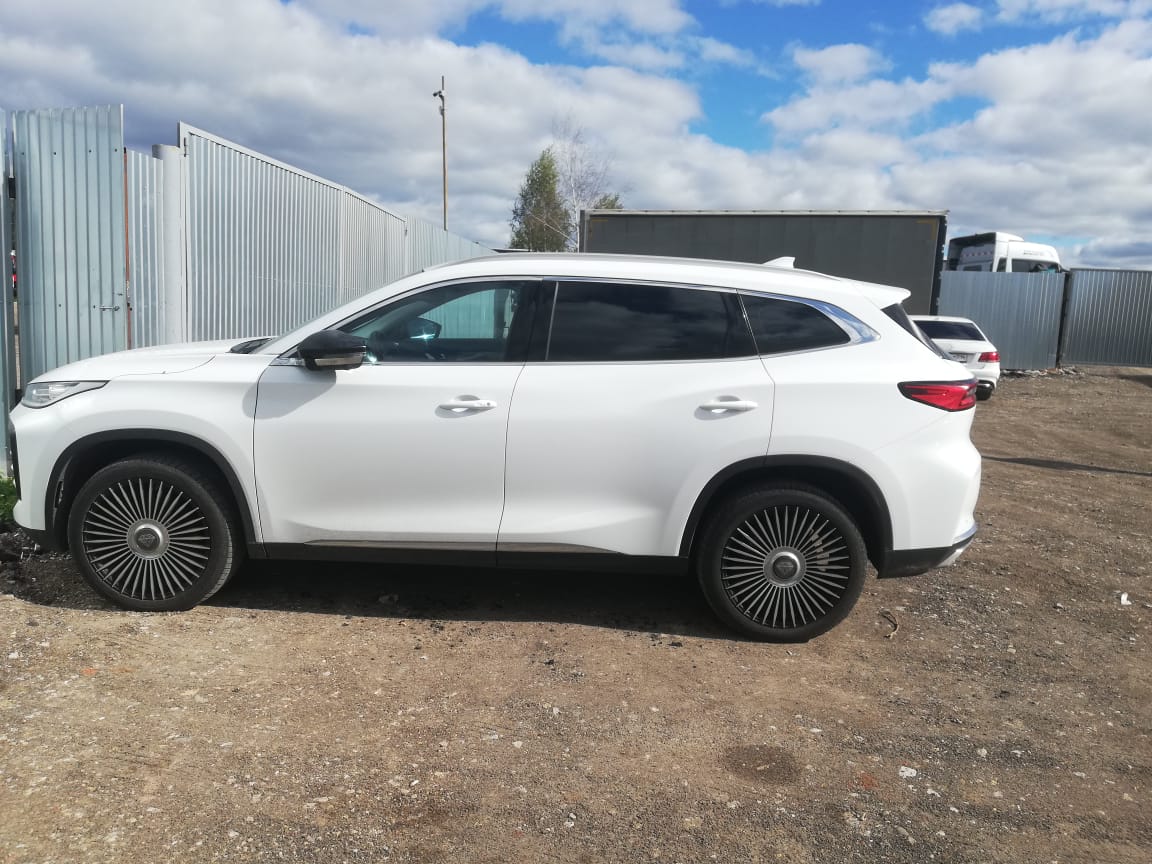 EXEED TXL - фото 2