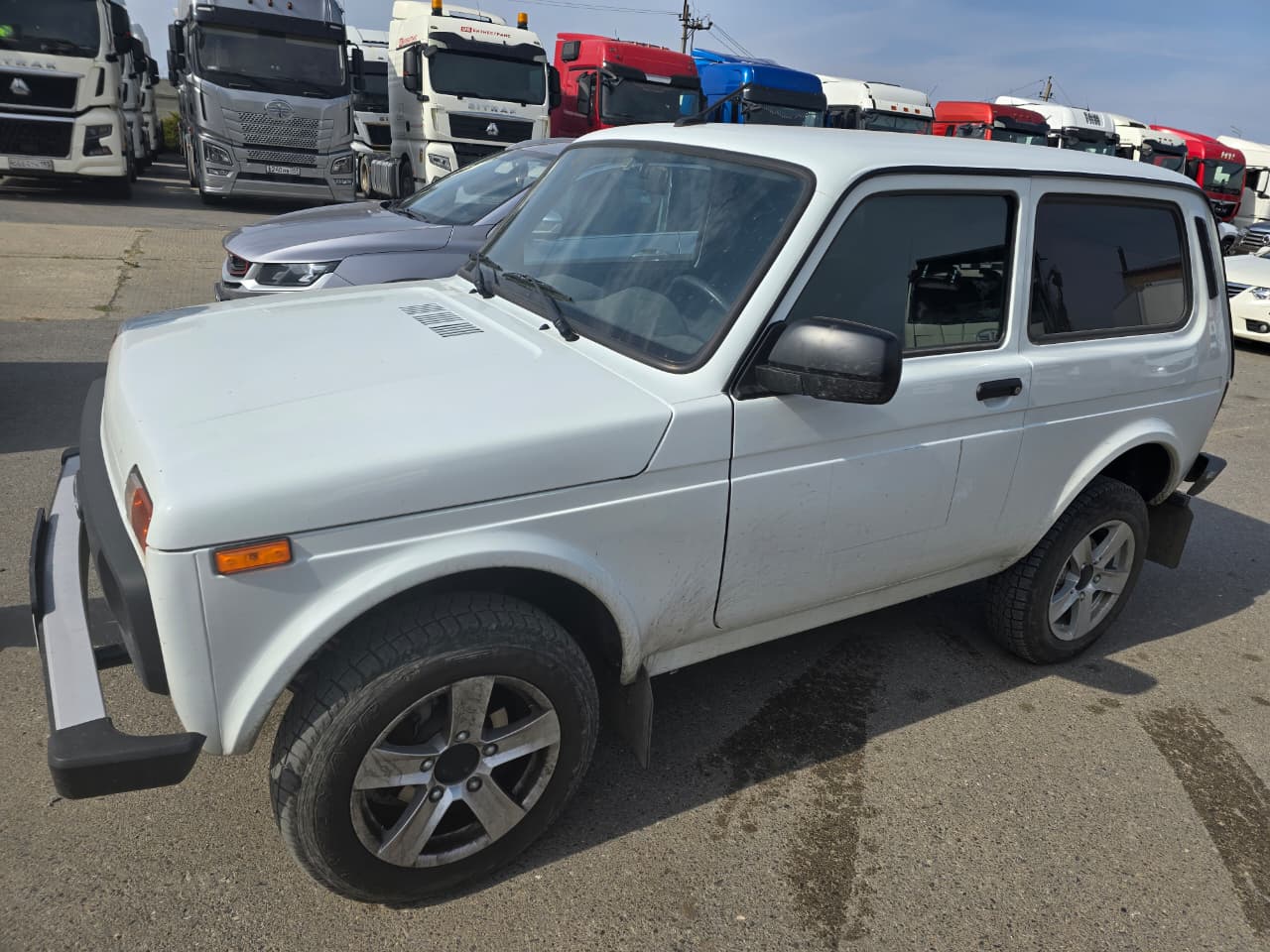 LADA NIVA - фото 2