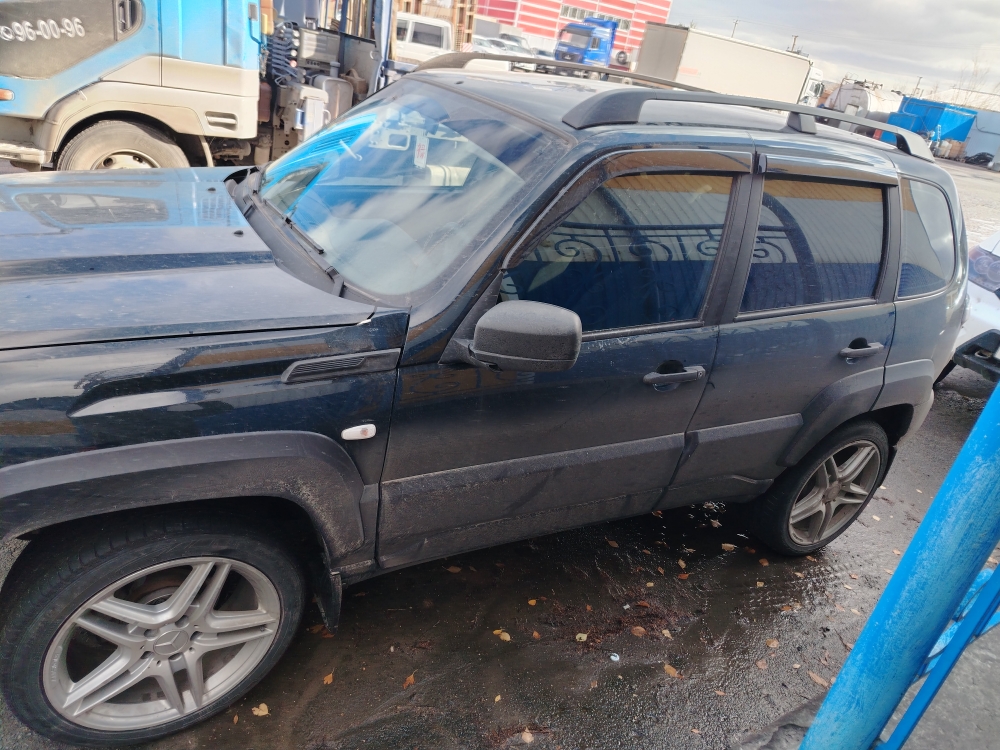 LADA Niva - фото 4