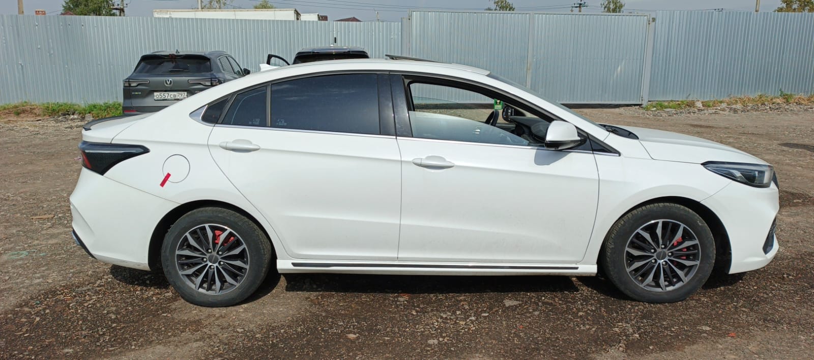 Omoda S5 - фото 4