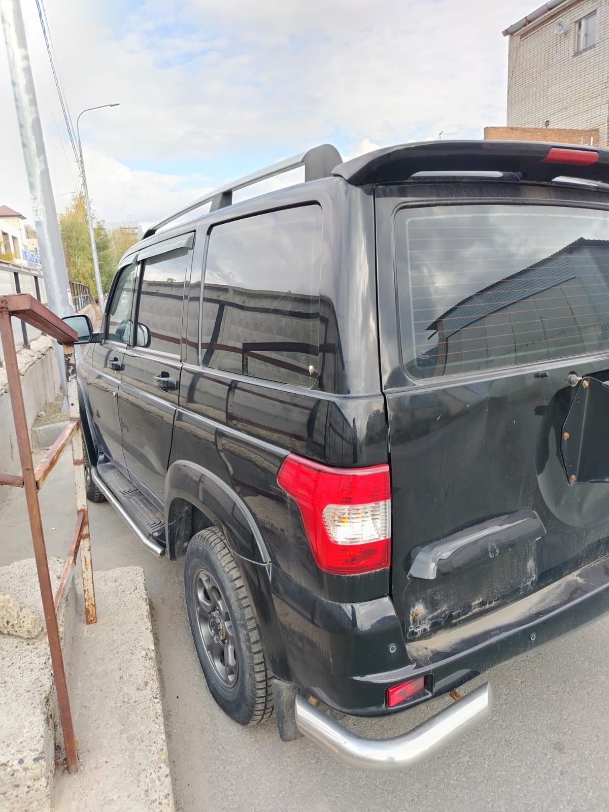 UAZ PATRIOT - фото 5