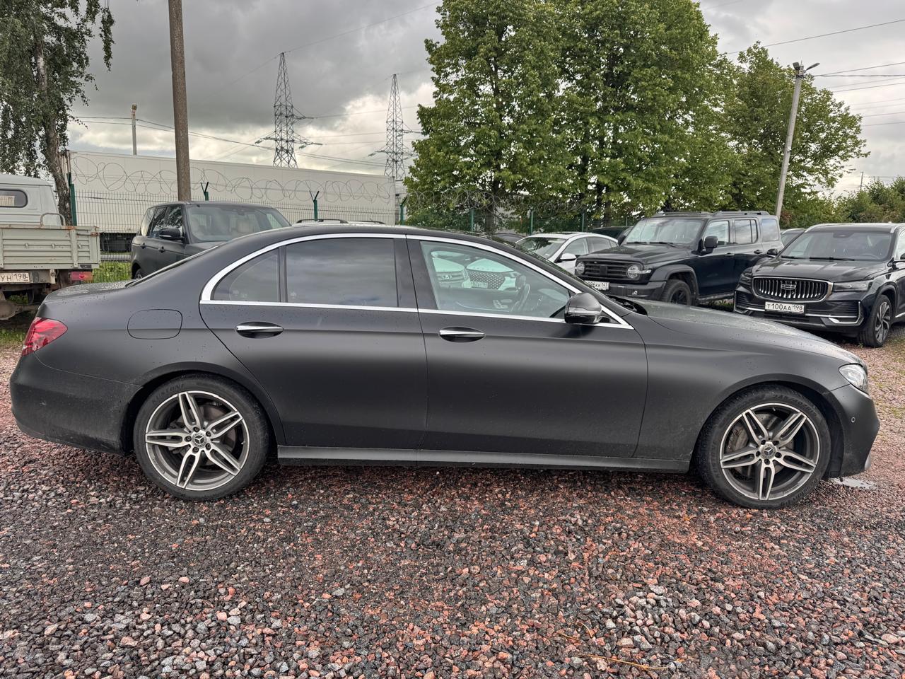 Mercedes-Benz E-CLASS - фото 5