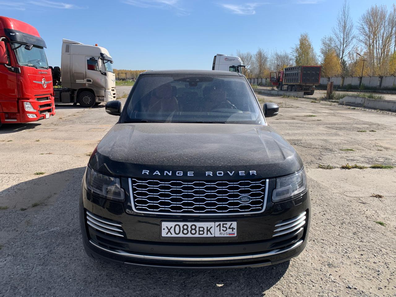 Land Rover - фото 1