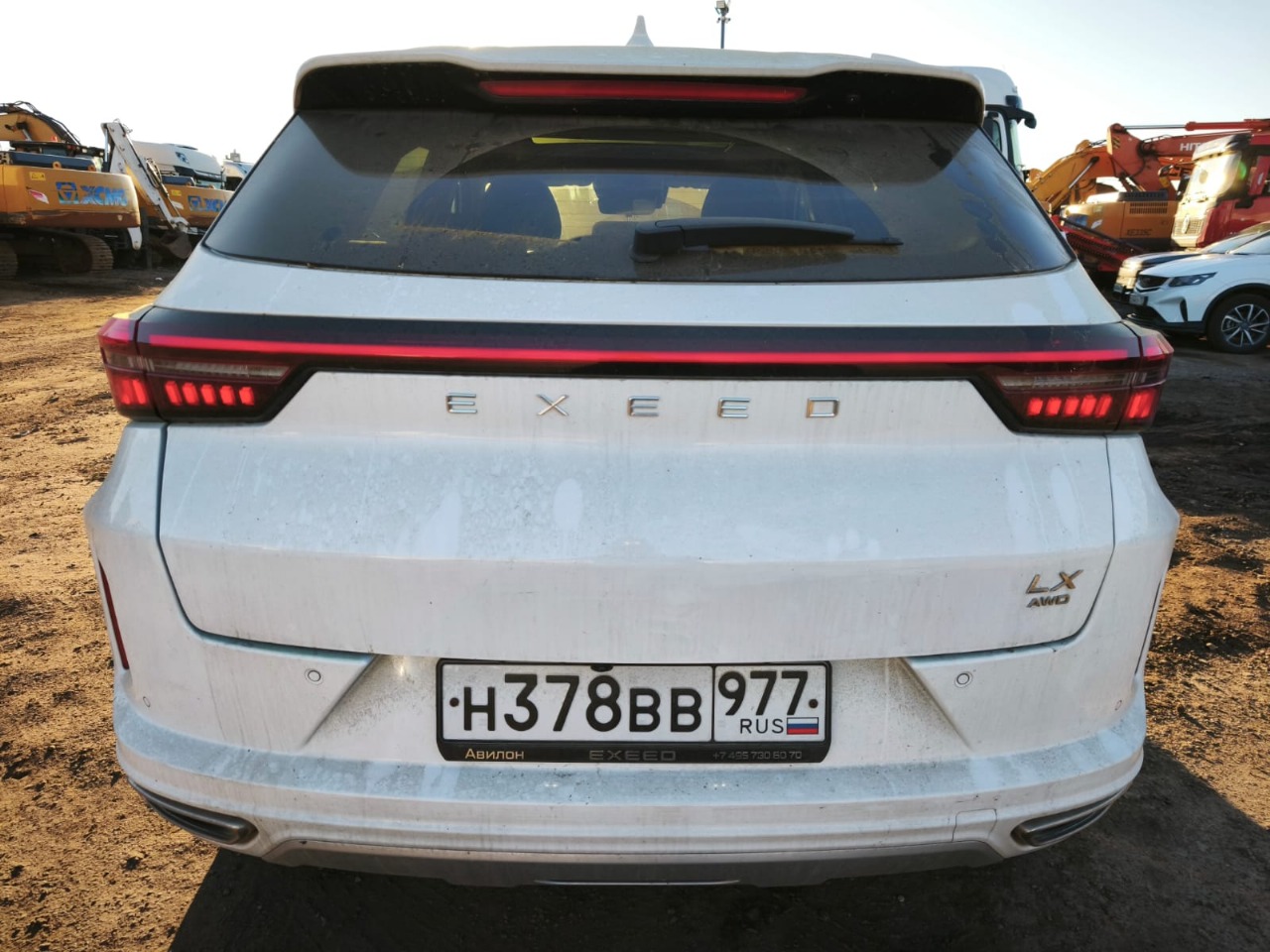 EXEED LX - фото 3