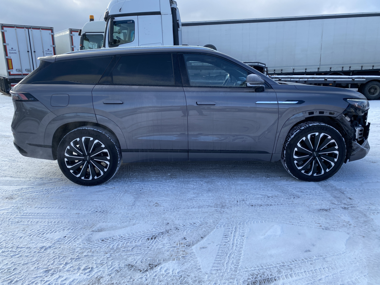 Jaecoo J8 - фото 5