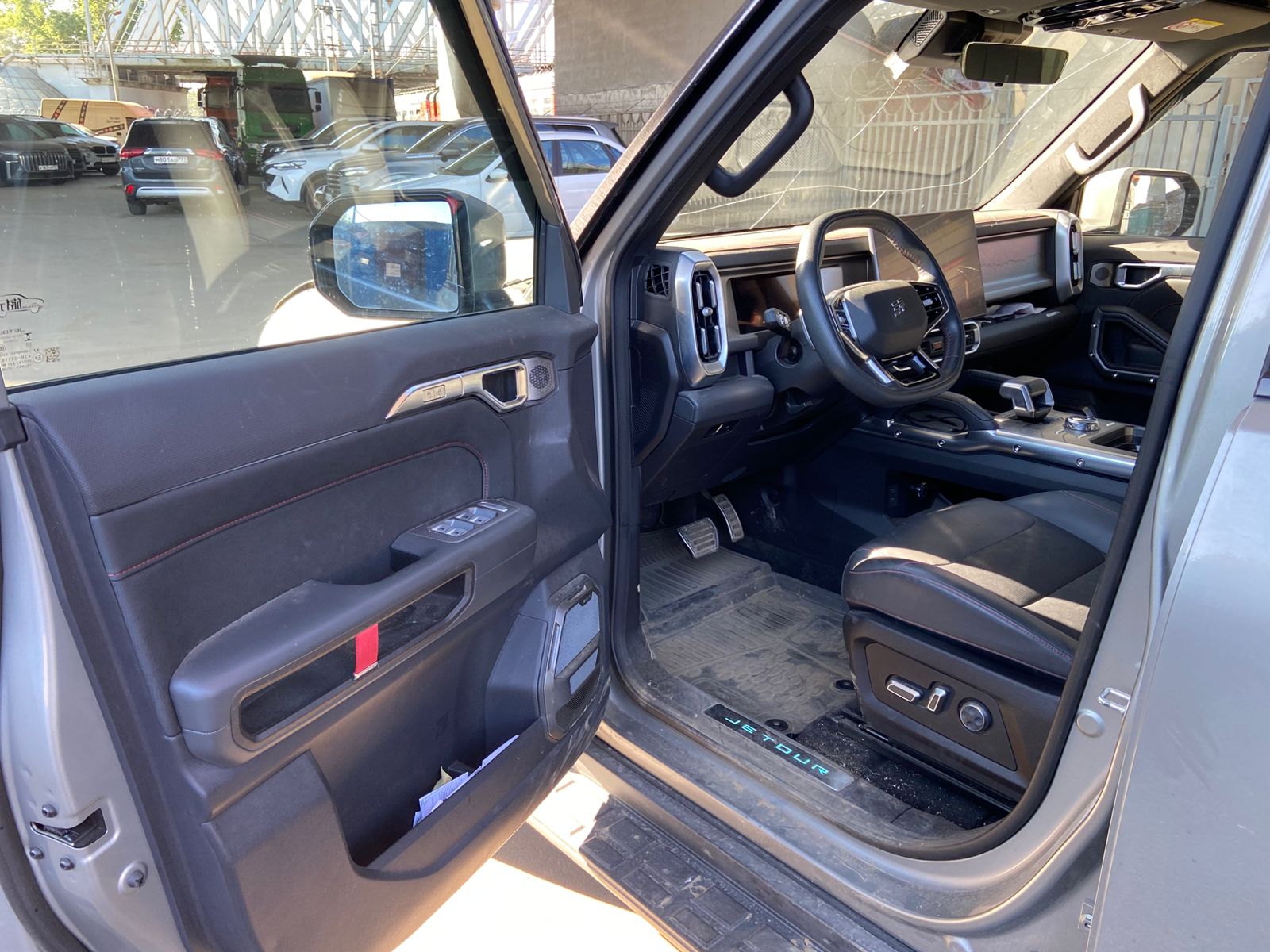 JETOUR T2 - фото 5