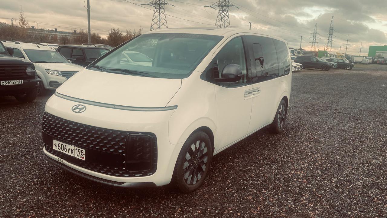 Hyundai Staria - фото 3