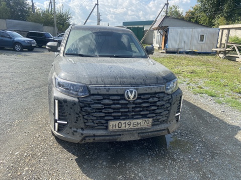 Changan CS95 - фото 1