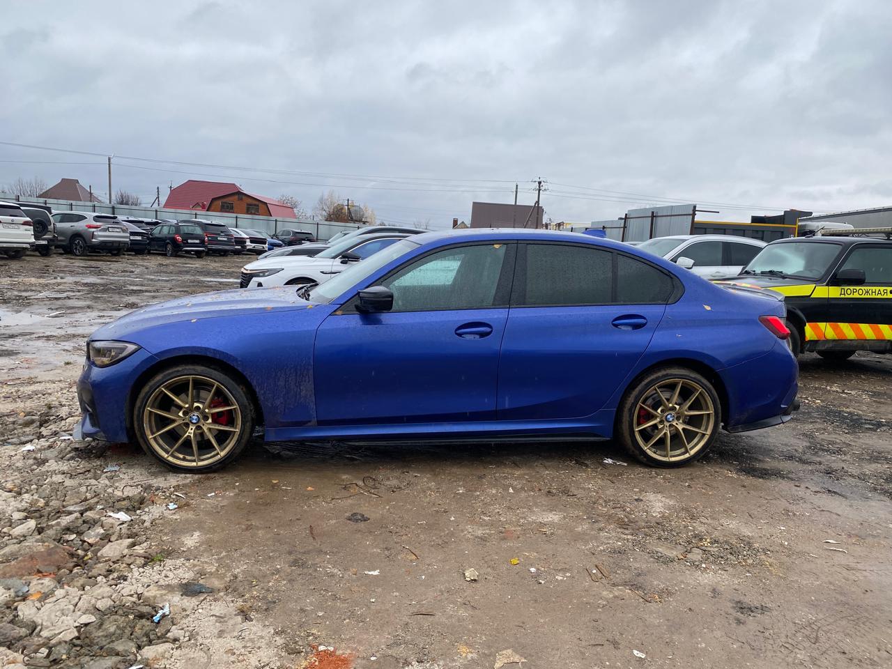 BMW 3-SERIES - фото 5