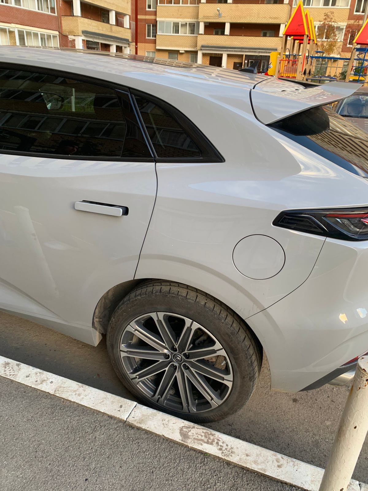 Changan UNI-K - фото 3