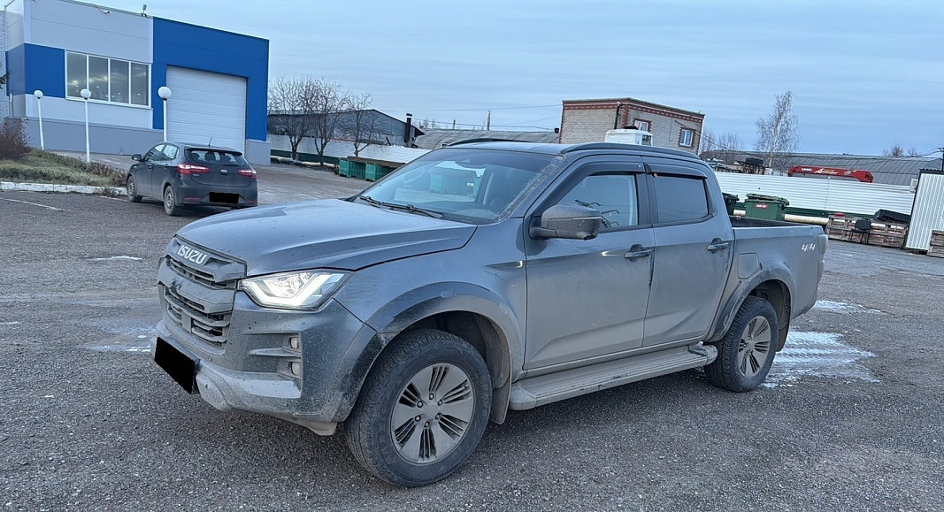Isuzu D-MAX