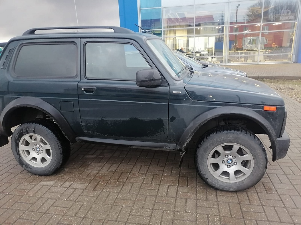 Lada 4x4 Bronto
