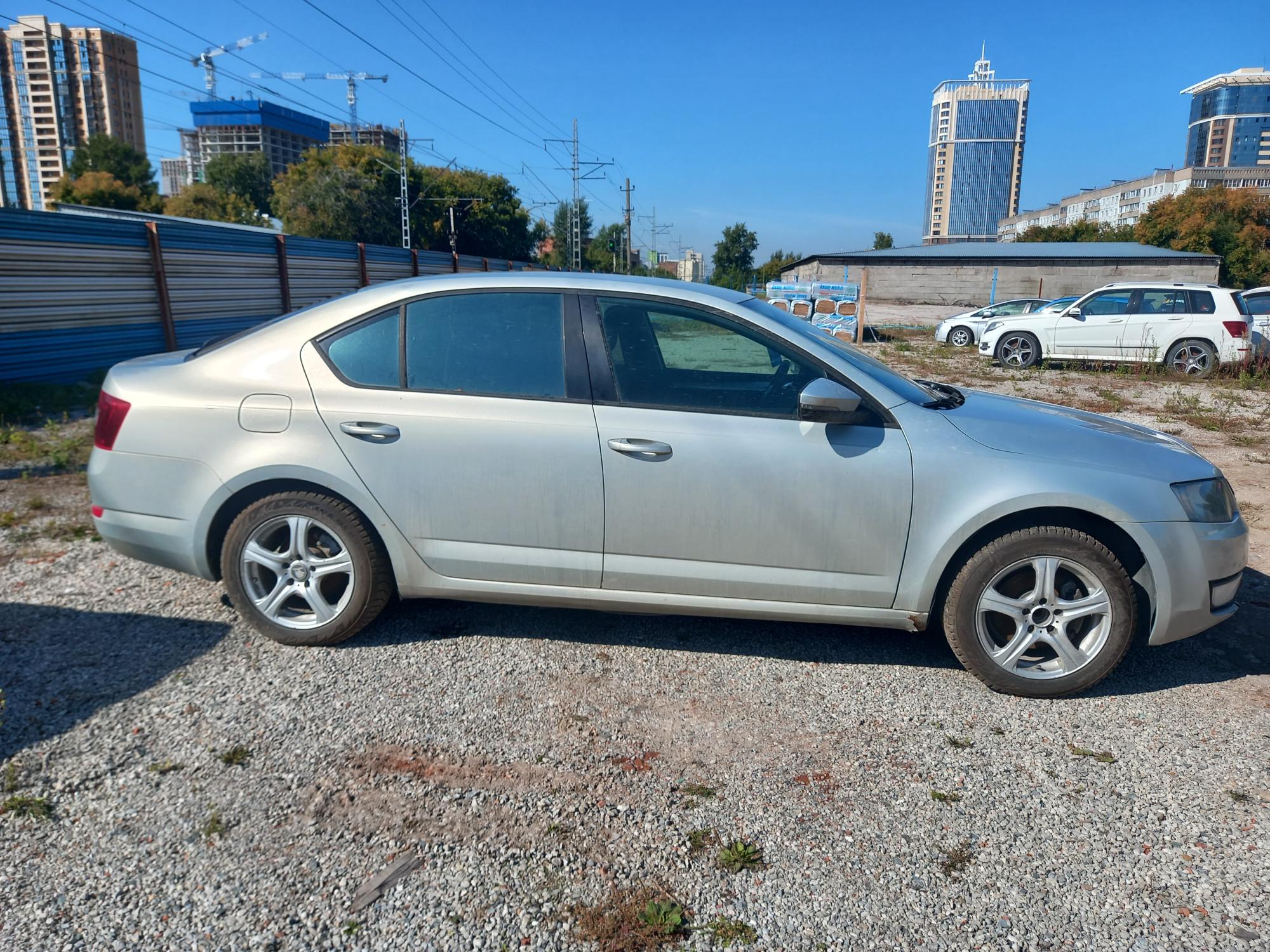 Skoda Octavia - фото 2