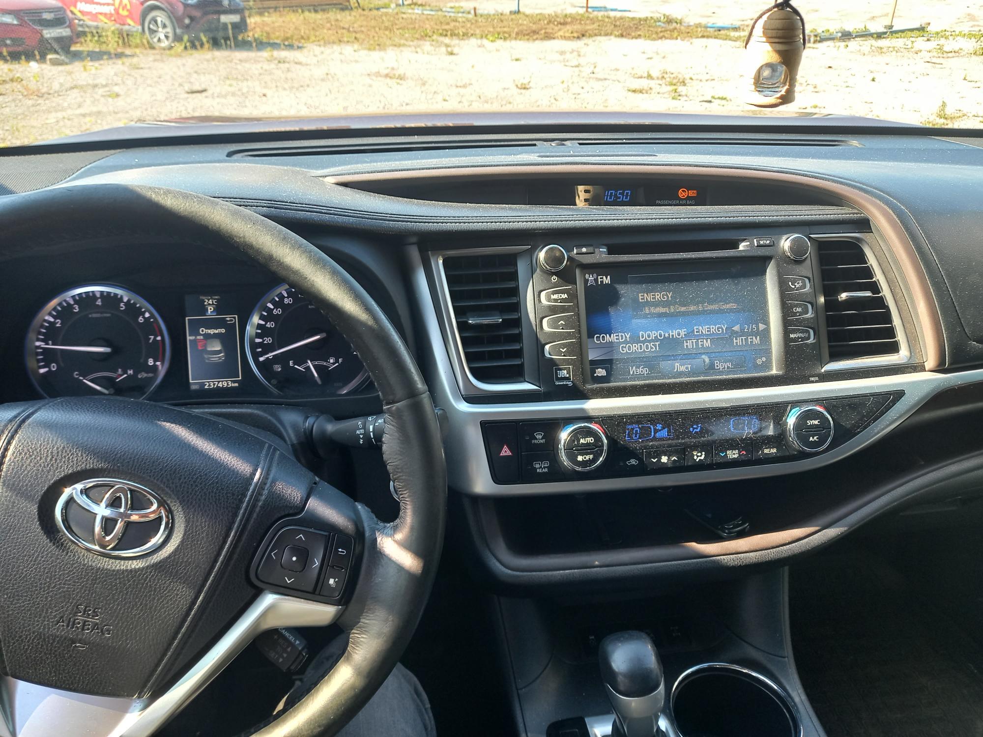 Toyota Highlander - фото 6