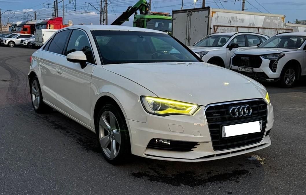 Audi A3 - фото 1