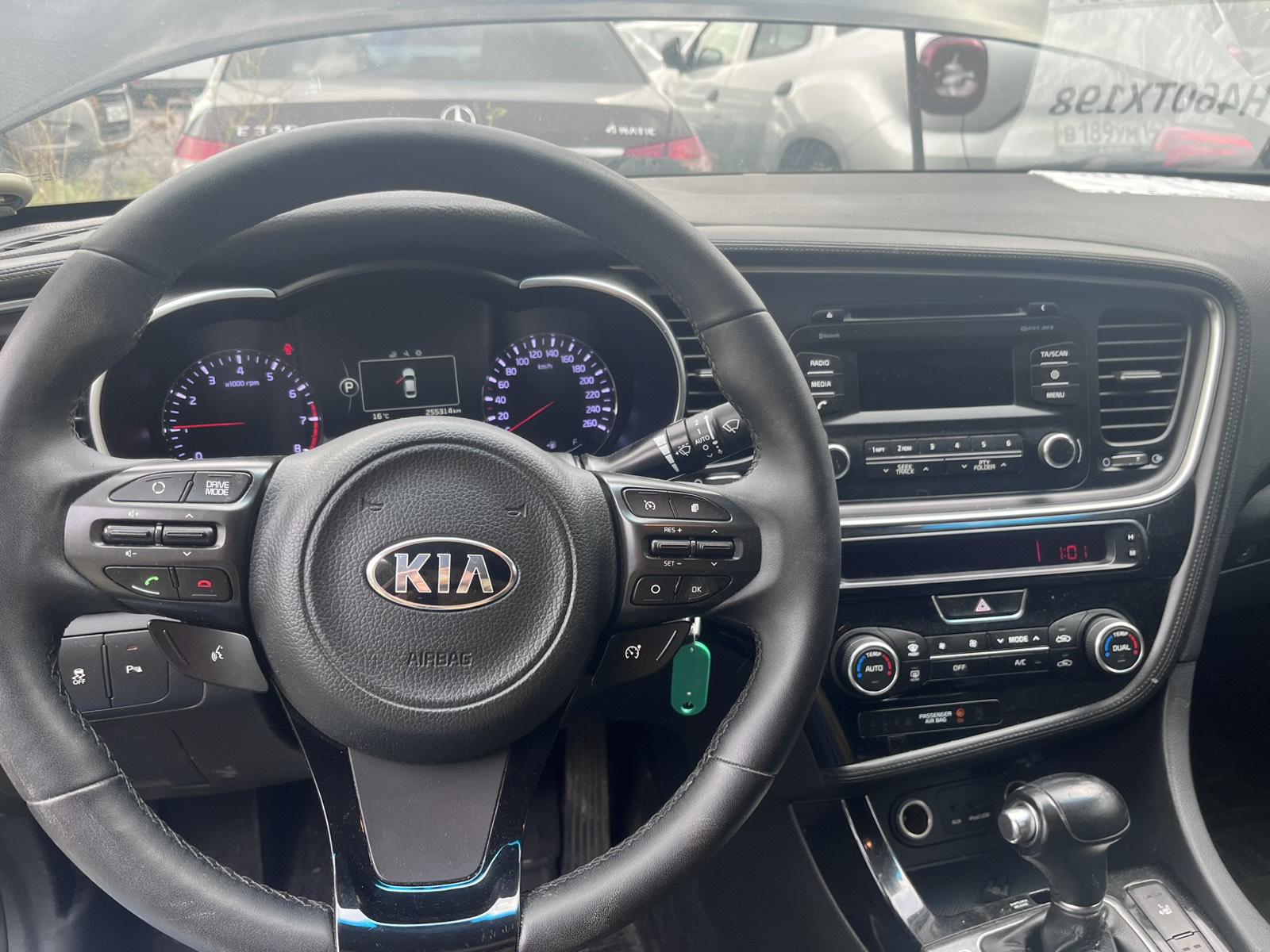 Kia Optima - фото 8