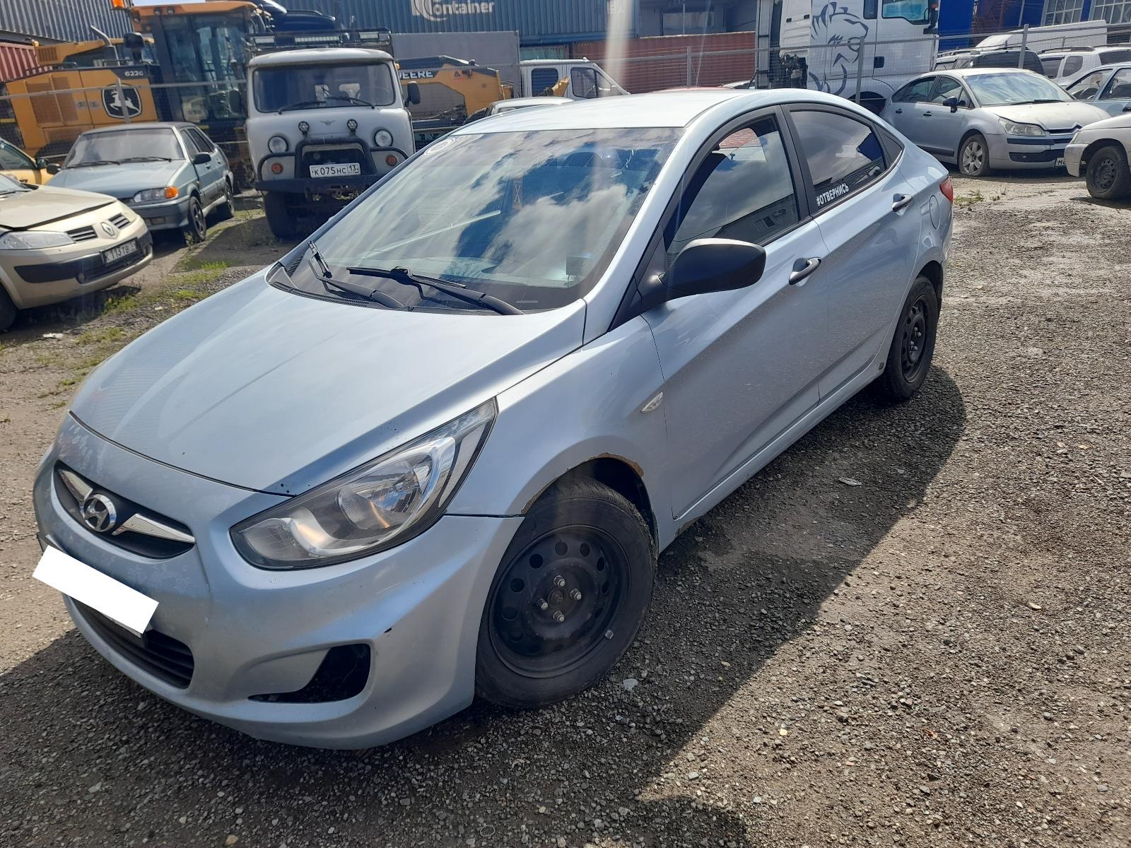 Hyundai Solaris - фото 2