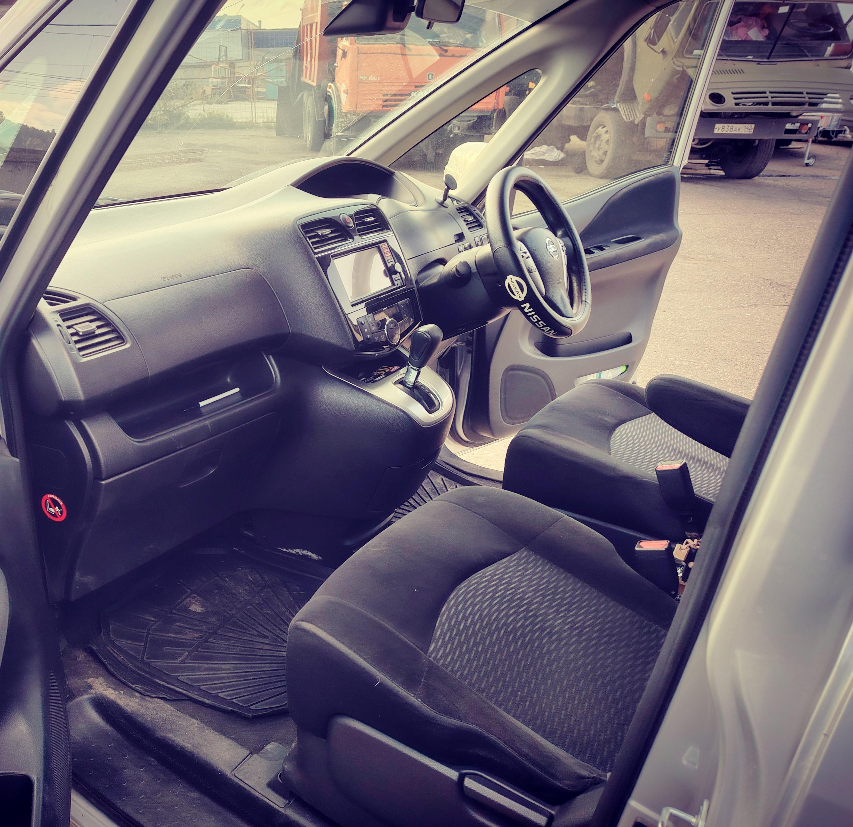 Nissan Serena, 2015 - фото 7