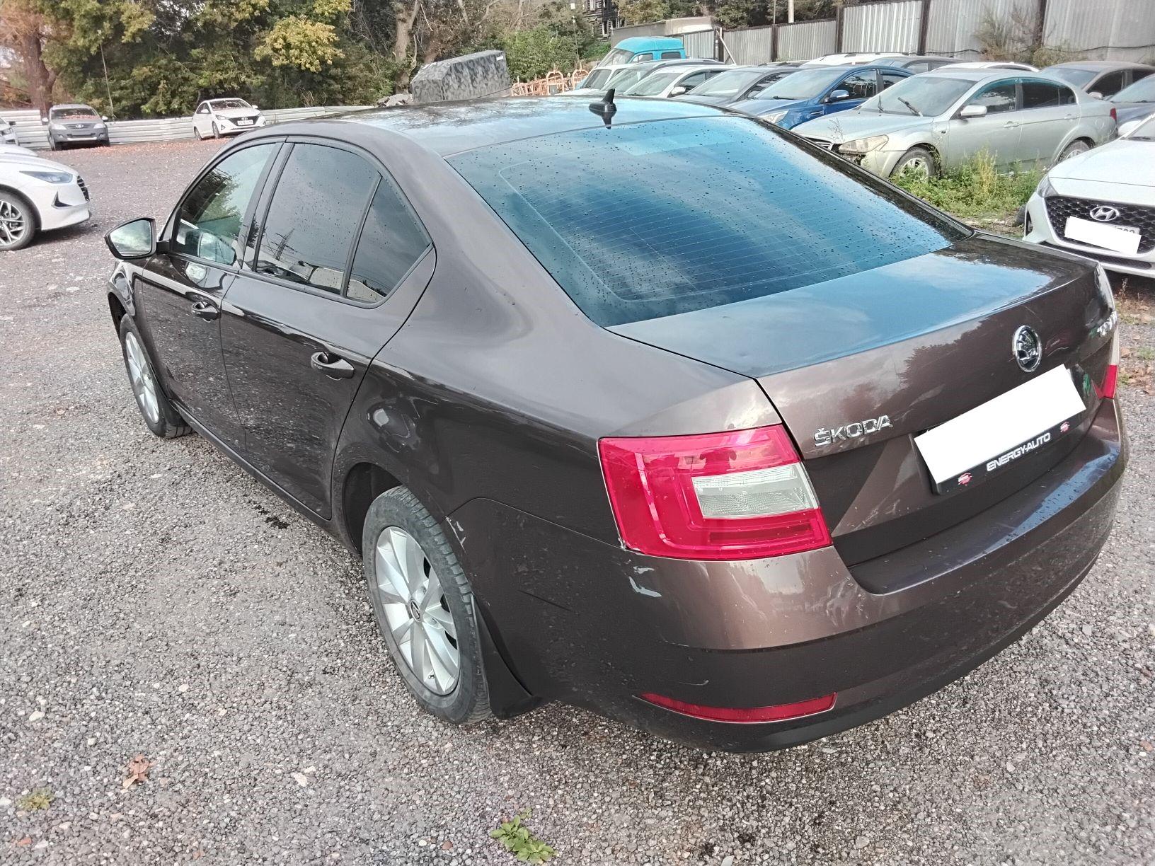 Skoda Octavia - фото 5