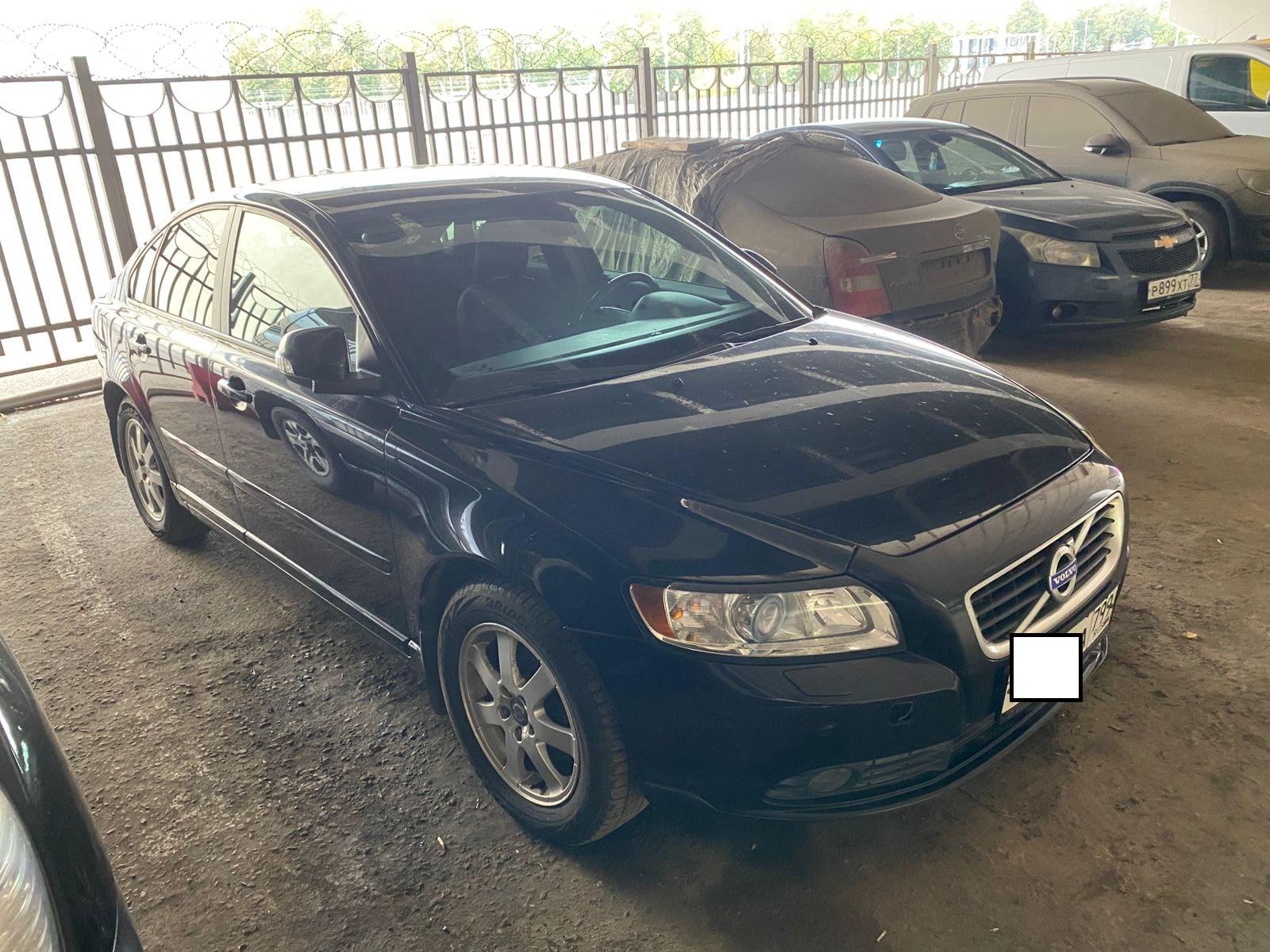 Volvo S40 - фото 2