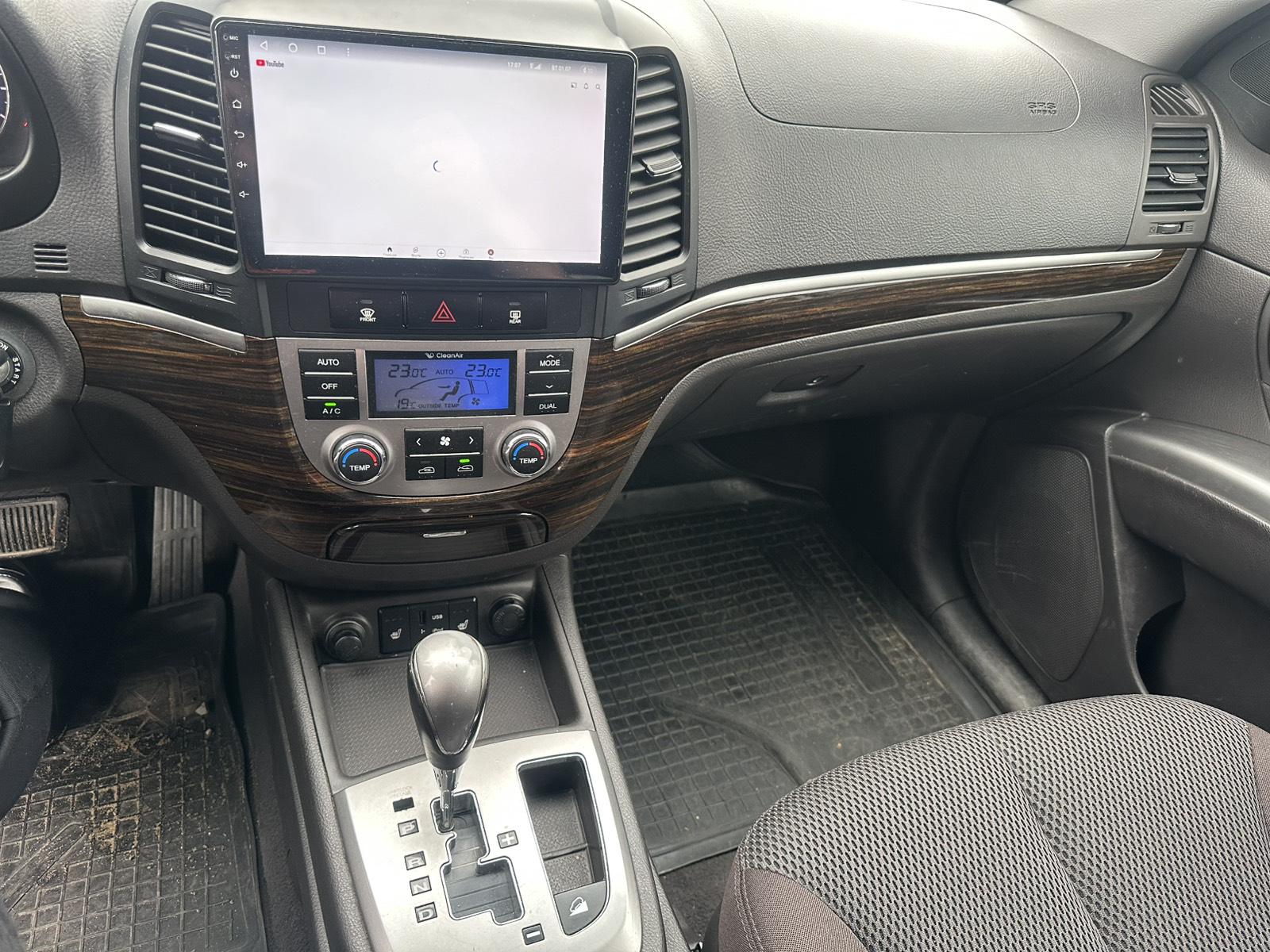 Hyundai Santa Fe - фото 5