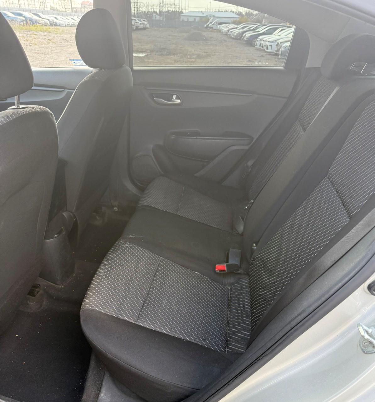 Kia Rio - фото 8