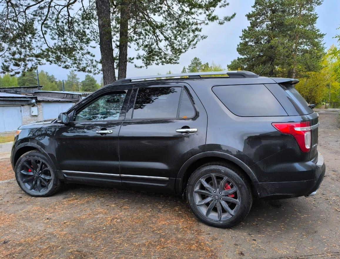 Ford Explorer - фото 2