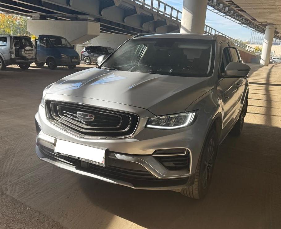 Geely Atlas Pro - фото 1