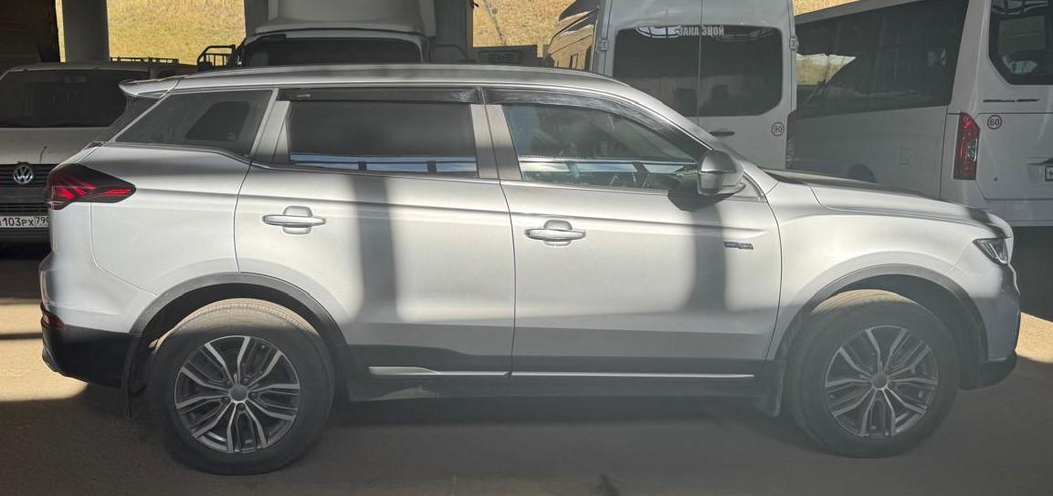 Geely Atlas Pro - фото 2