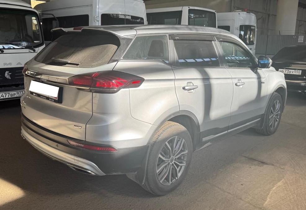 Geely Atlas Pro - фото 3
