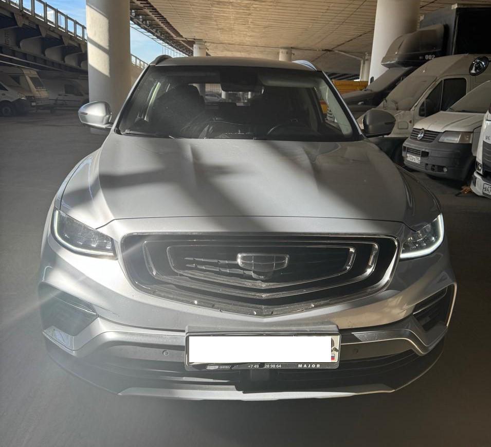 Geely Atlas Pro - фото 4