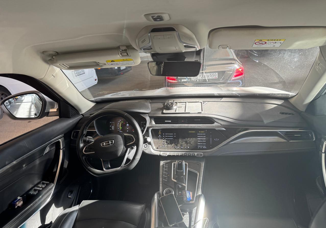 Geely Atlas Pro - фото 7