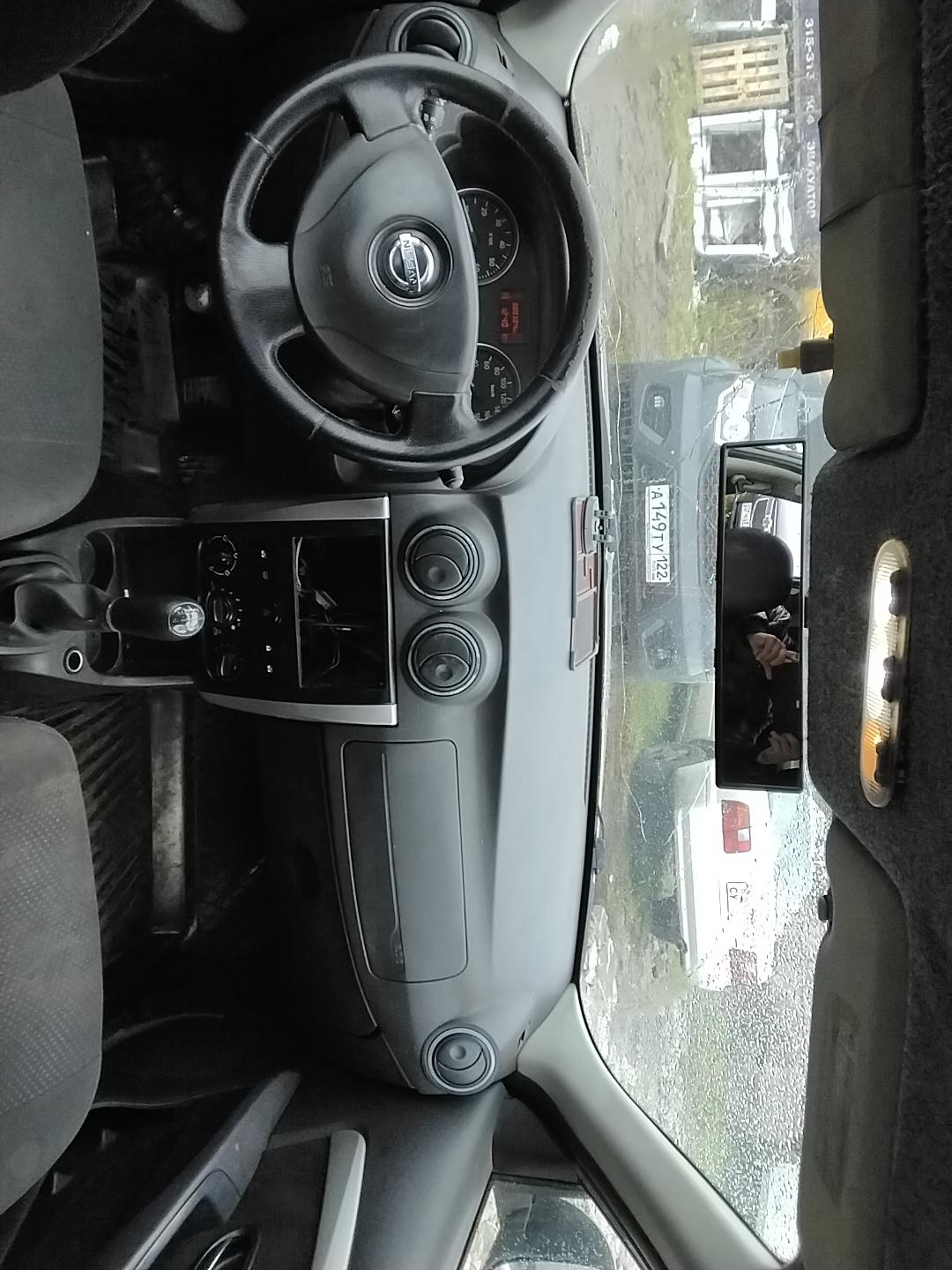 Nissan Almera - фото 4