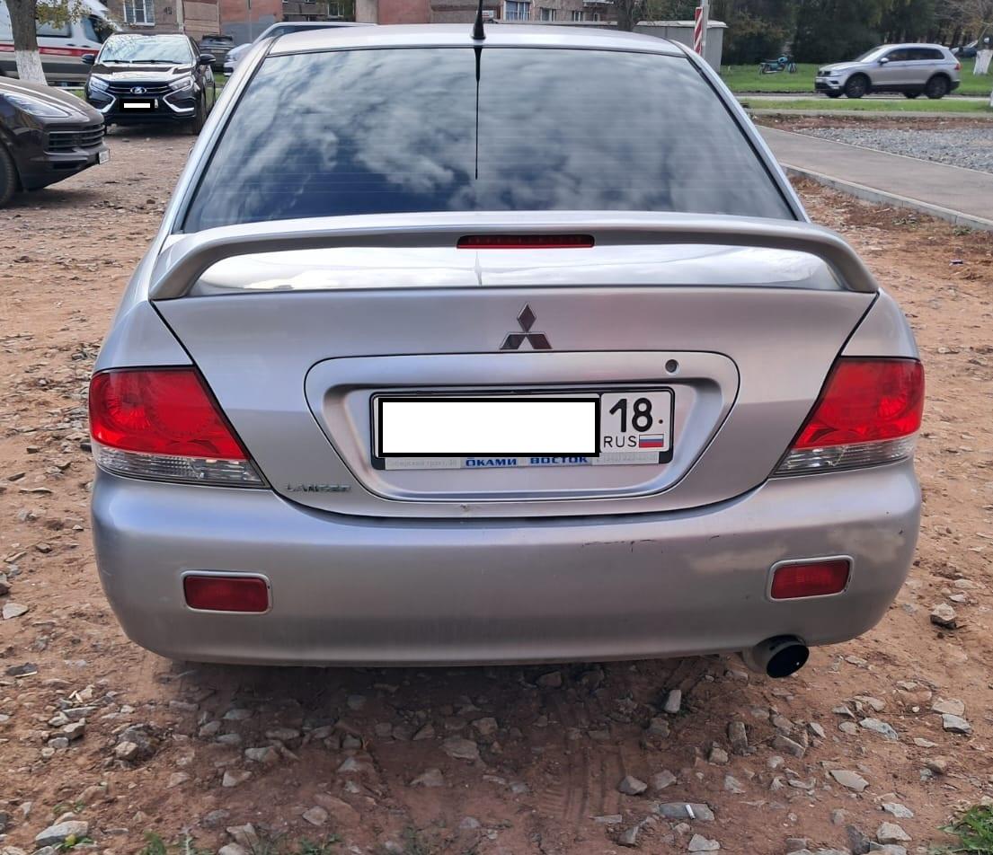 Mitsubishi Lancer - фото 5