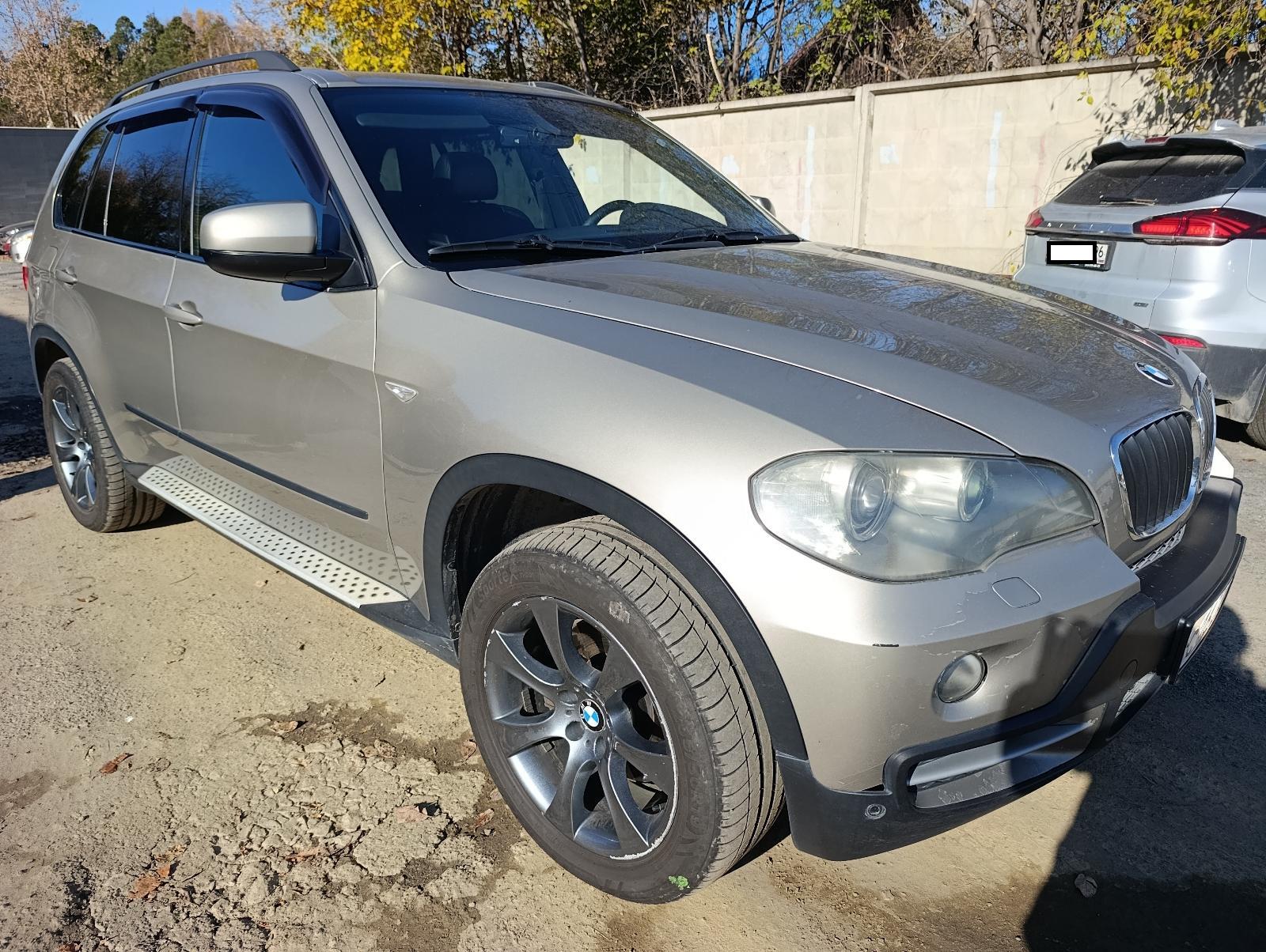 Bmw X5 - фото 2