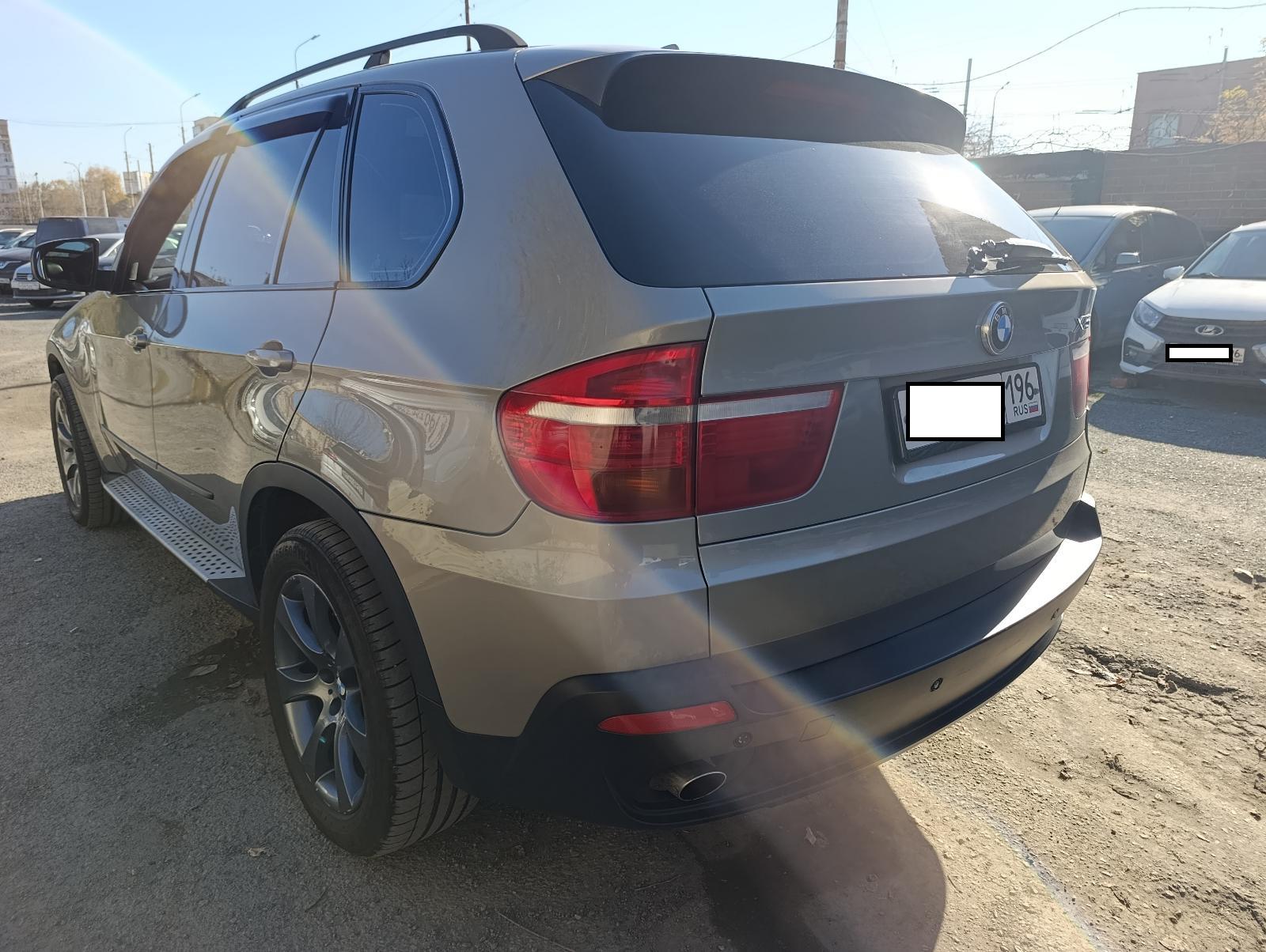 Bmw X5 - фото 4