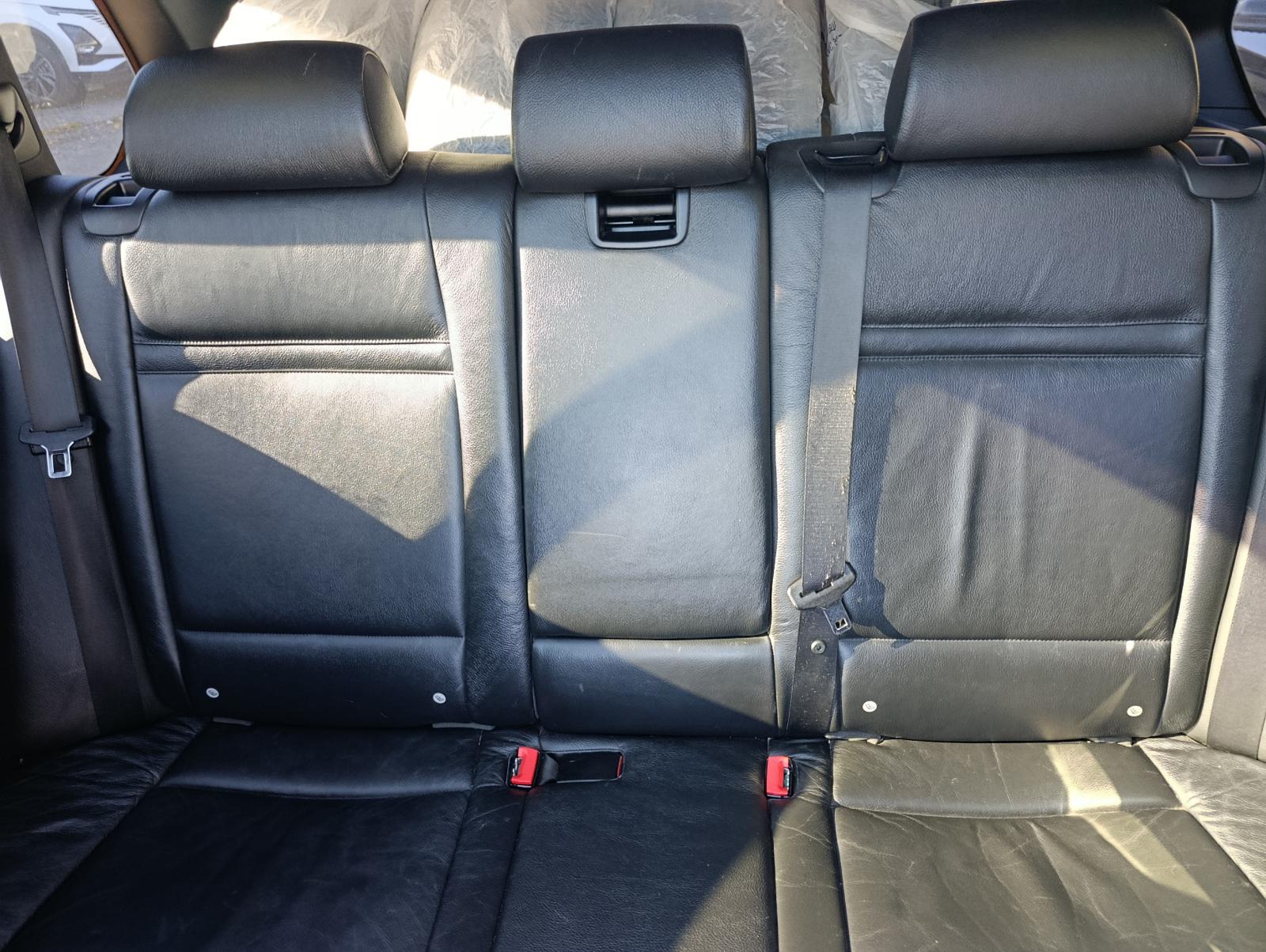 Bmw X5 - фото 9