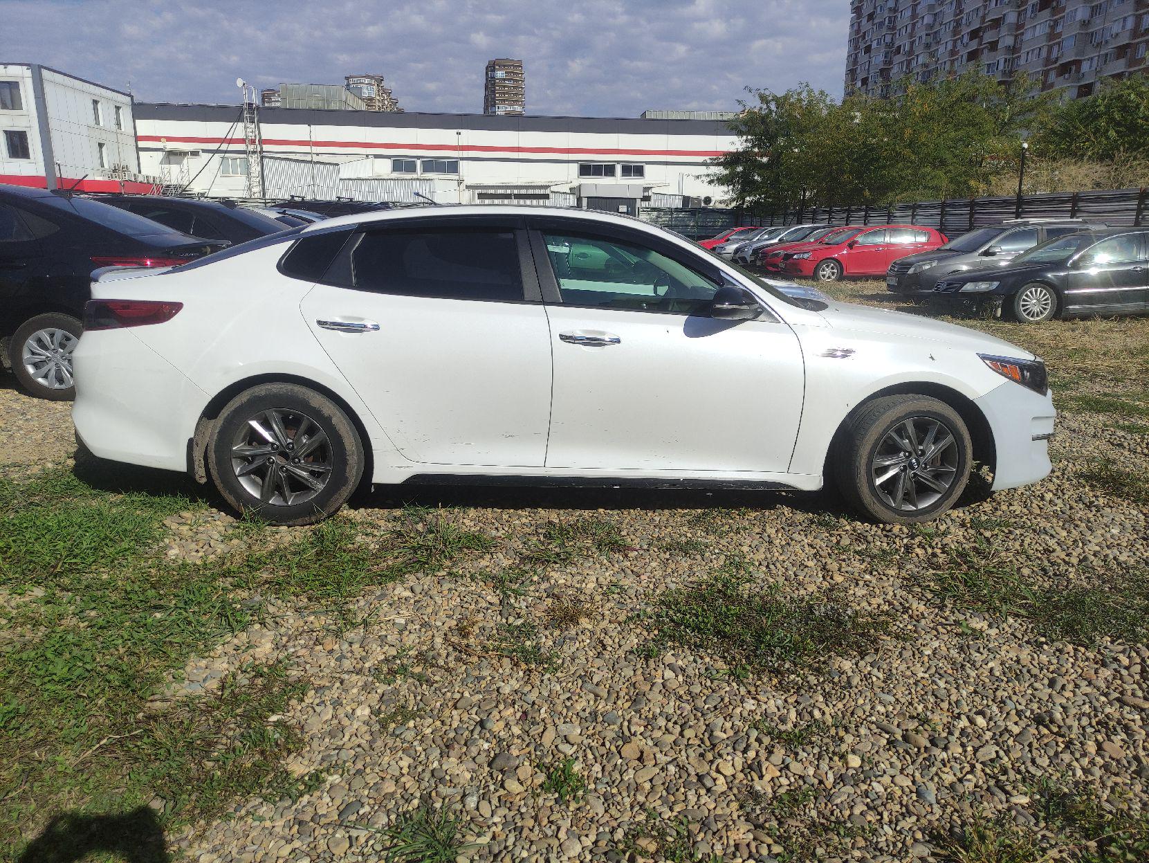 Kia Optima - фото 4