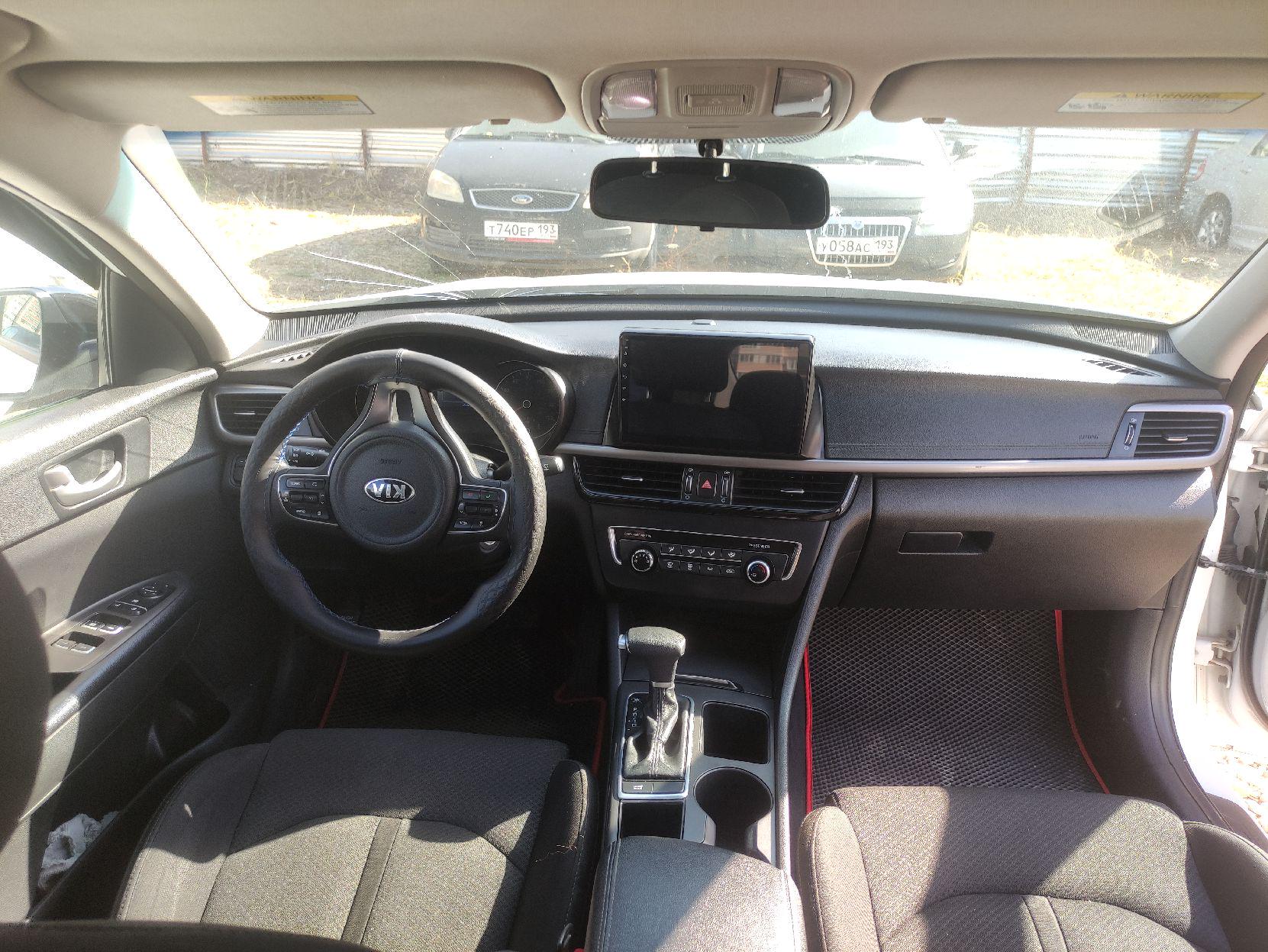 Kia Optima - фото 7