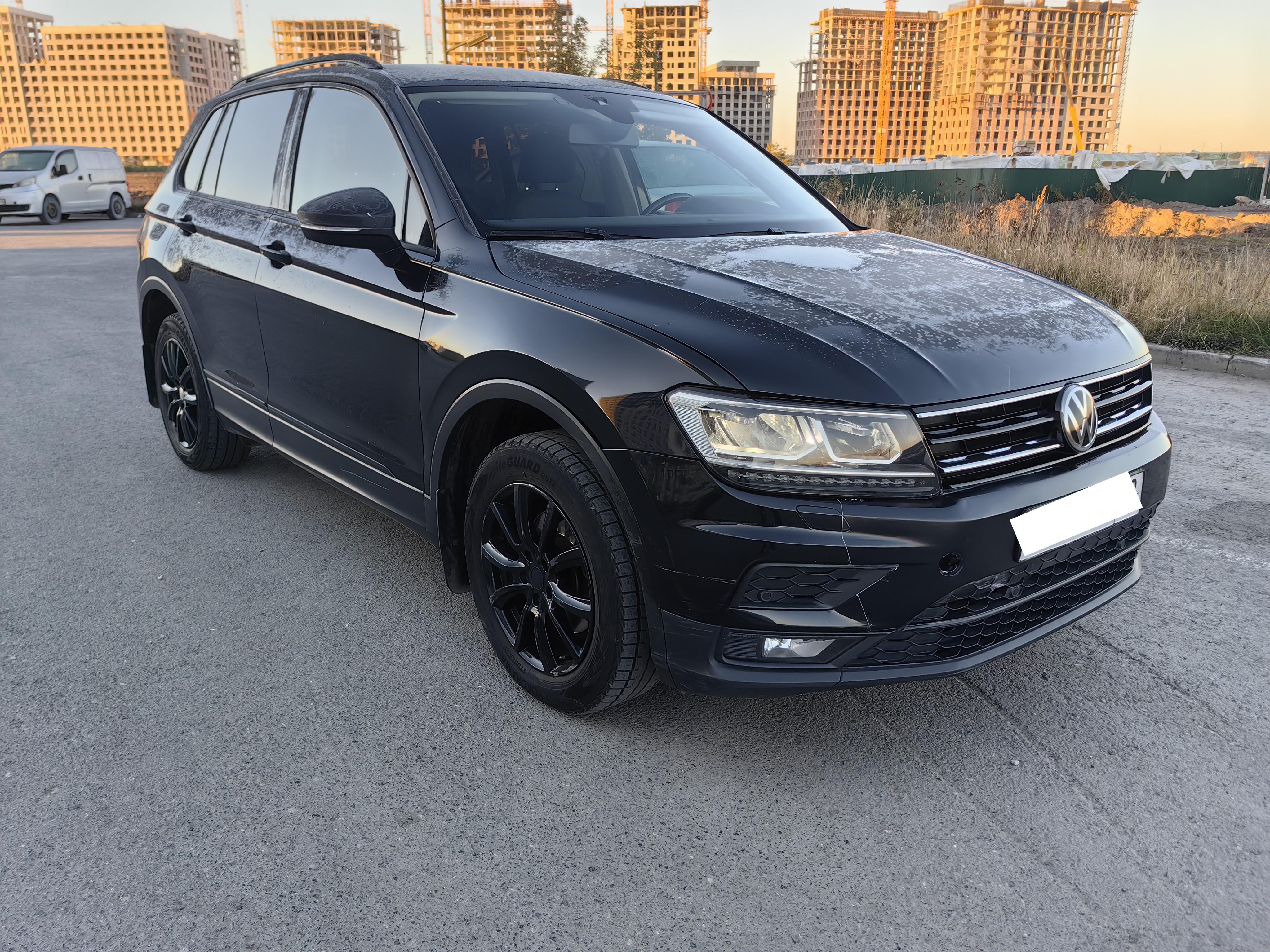 Volkswagen Tiguan - фото 2