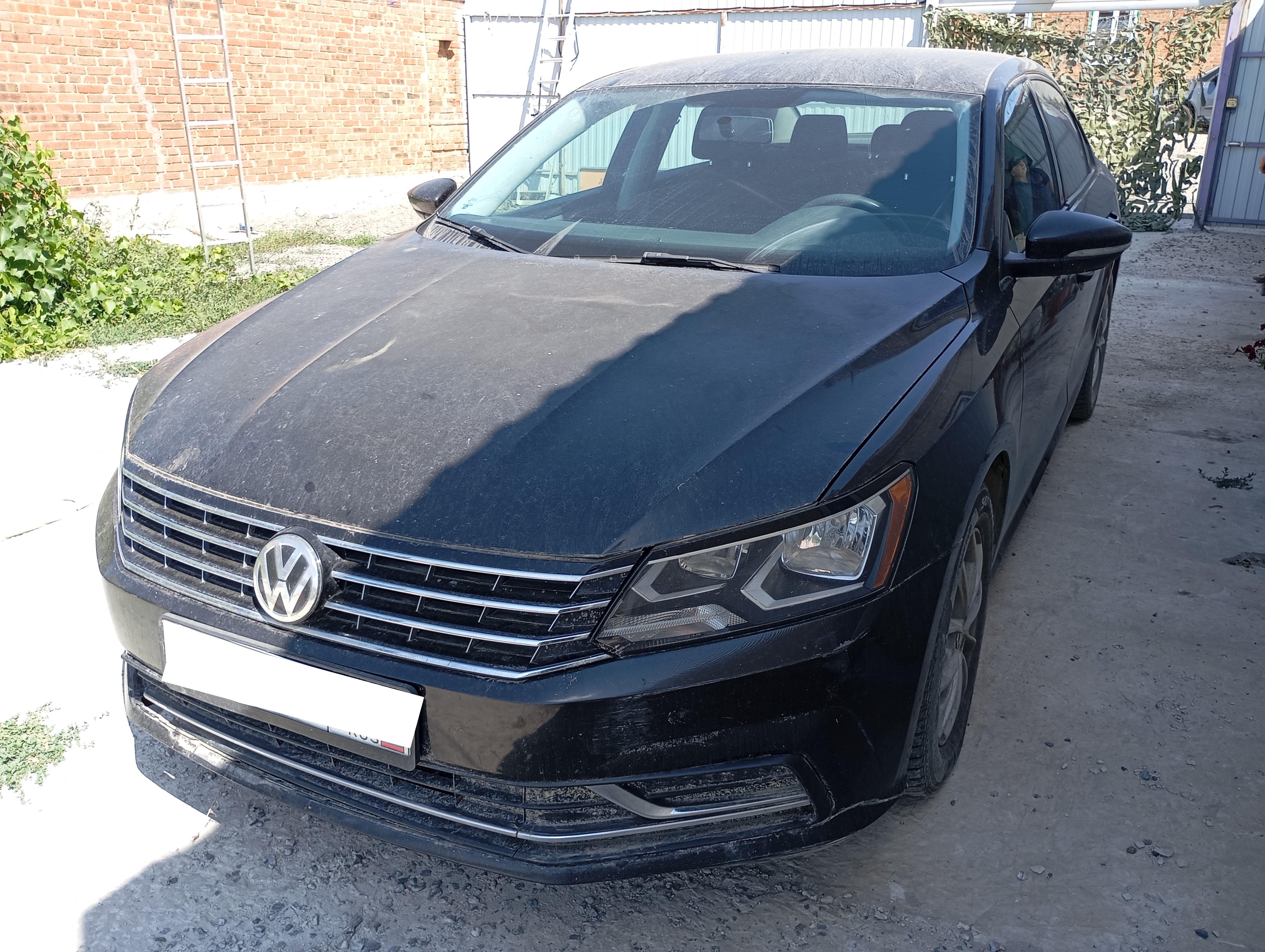 Volkswagen Passat - фото 2