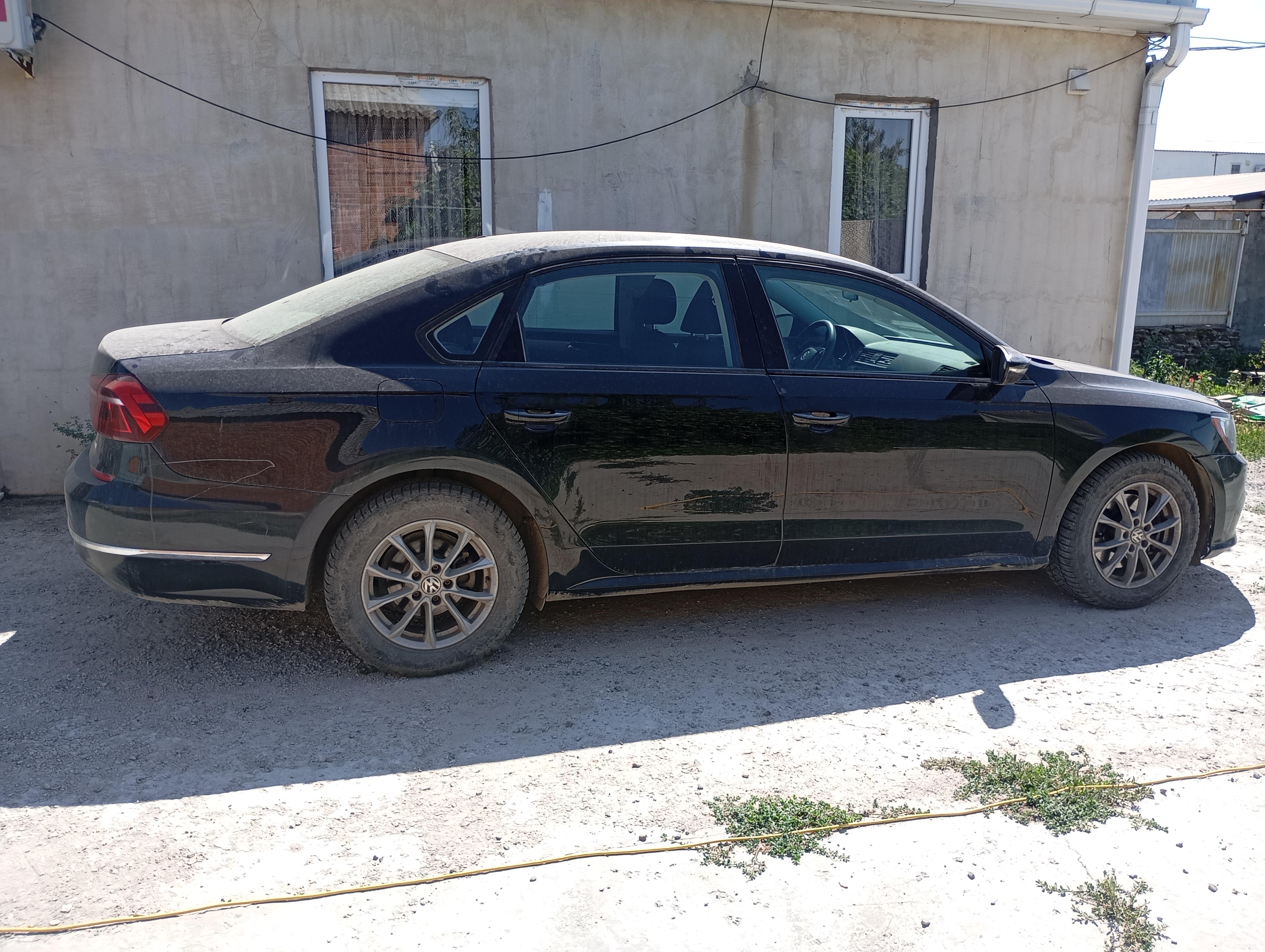 Volkswagen Passat - фото 3