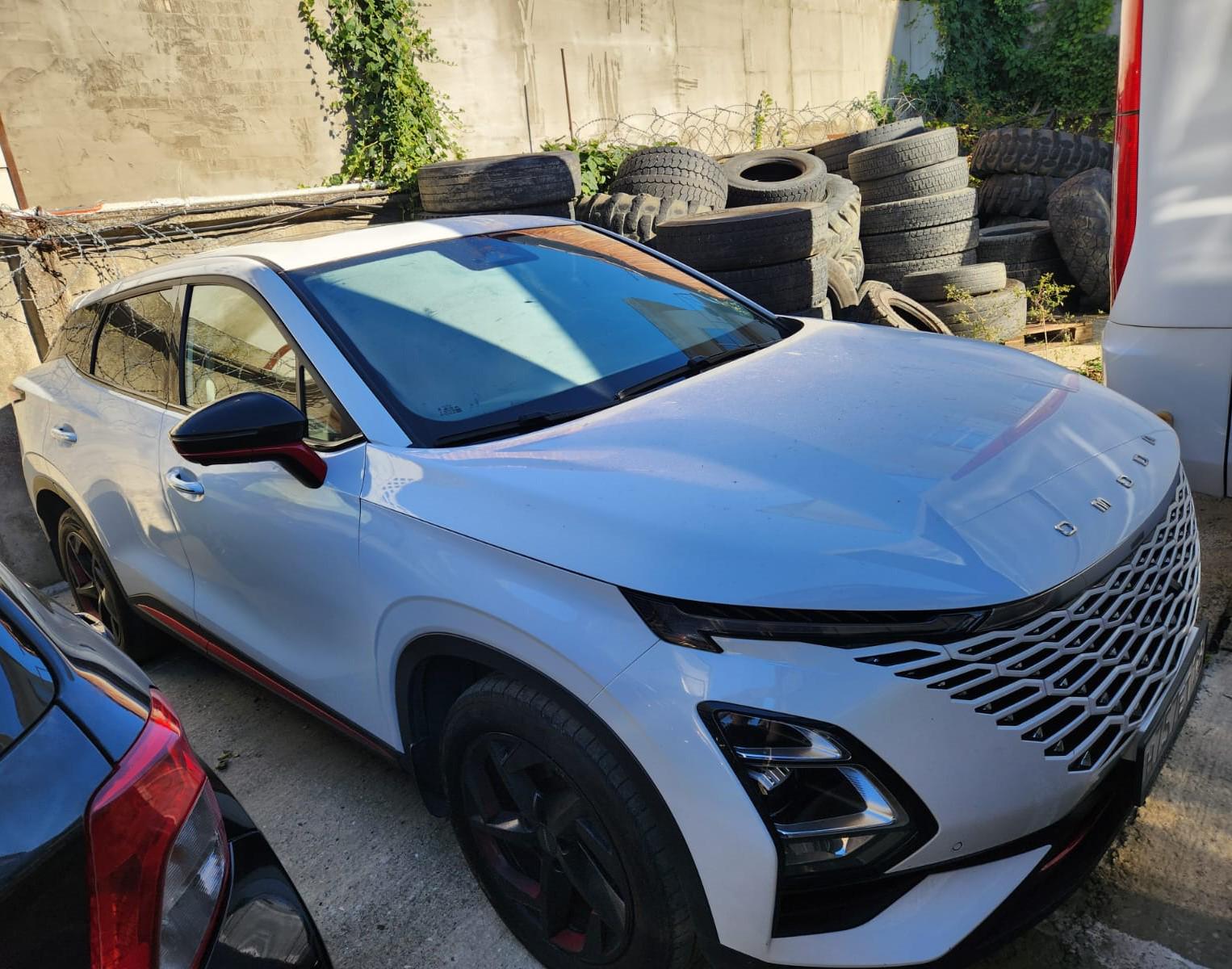 Omoda C5 - фото 2
