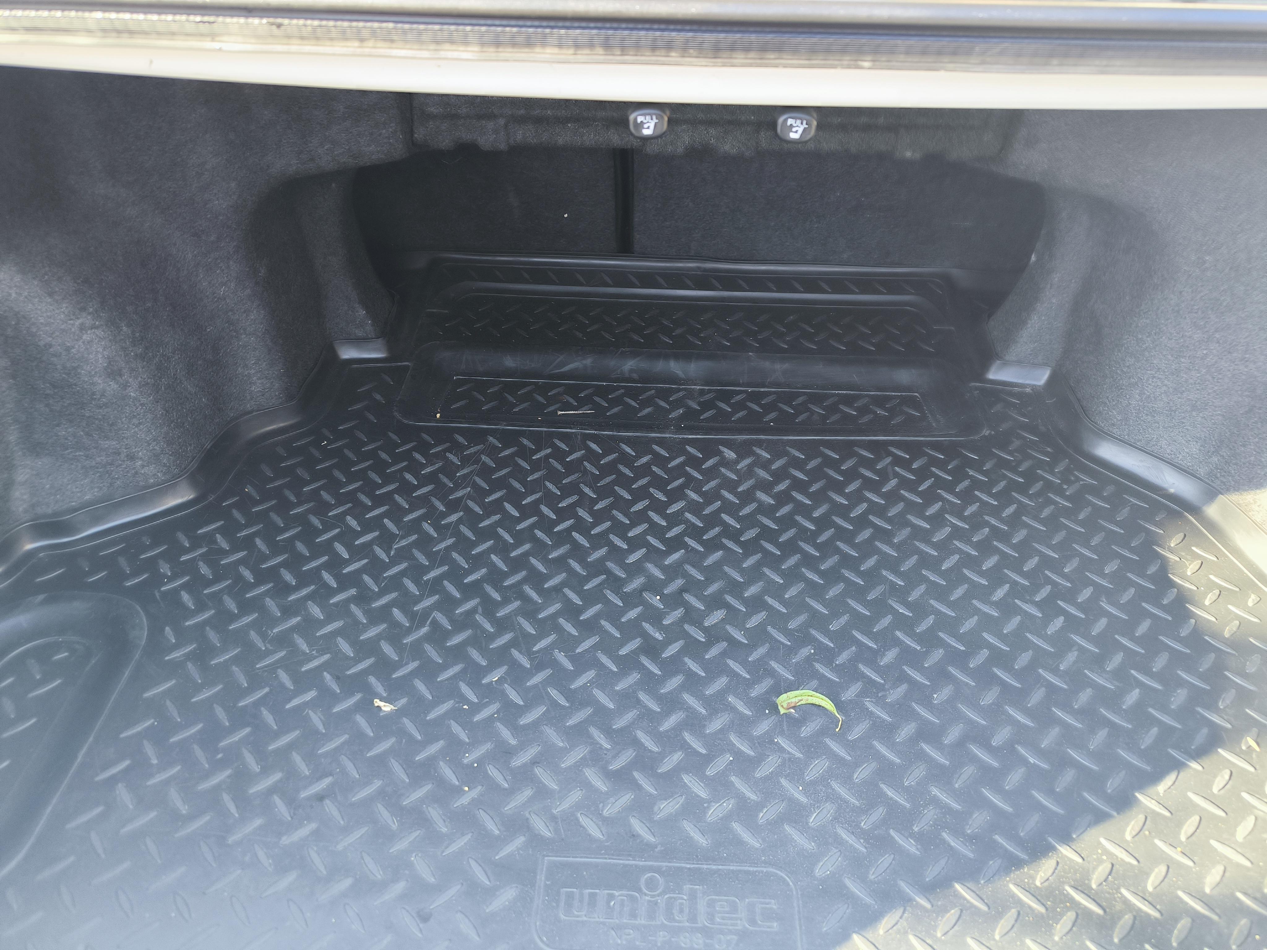 Toyota Camry - фото 5