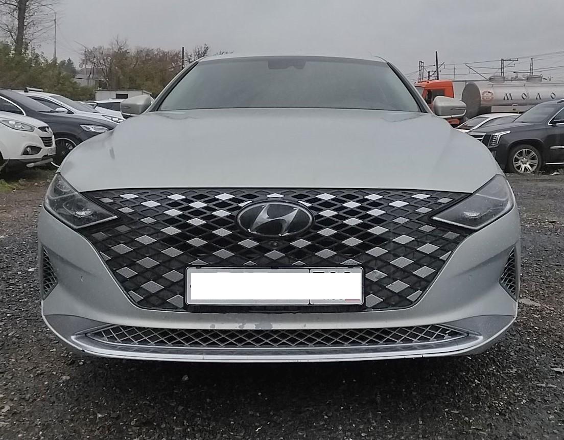 Hyundai Grandeur - фото 3
