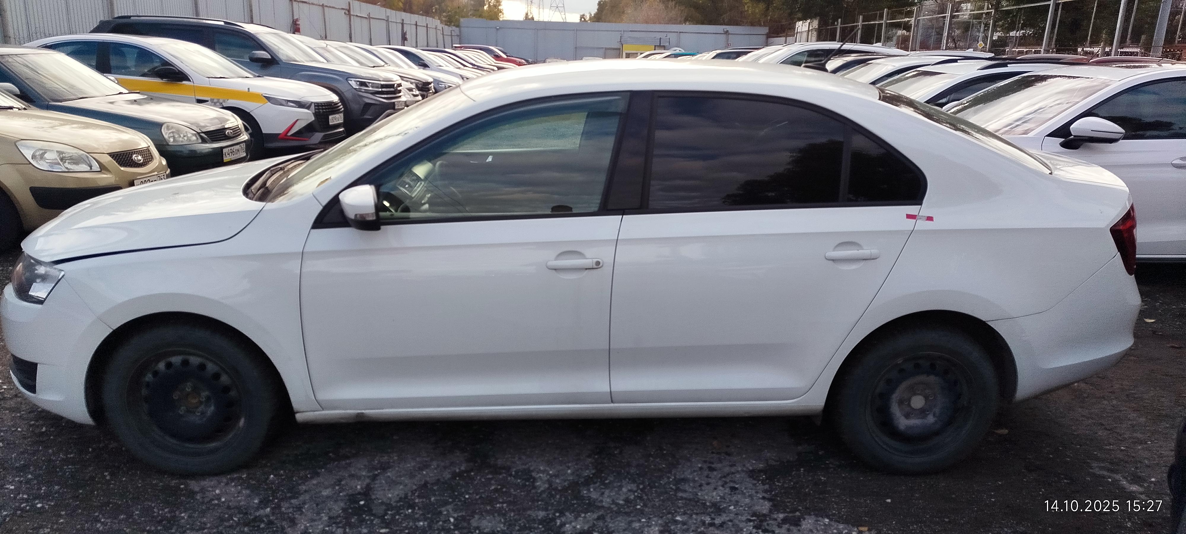 Skoda Rapid - фото 2
