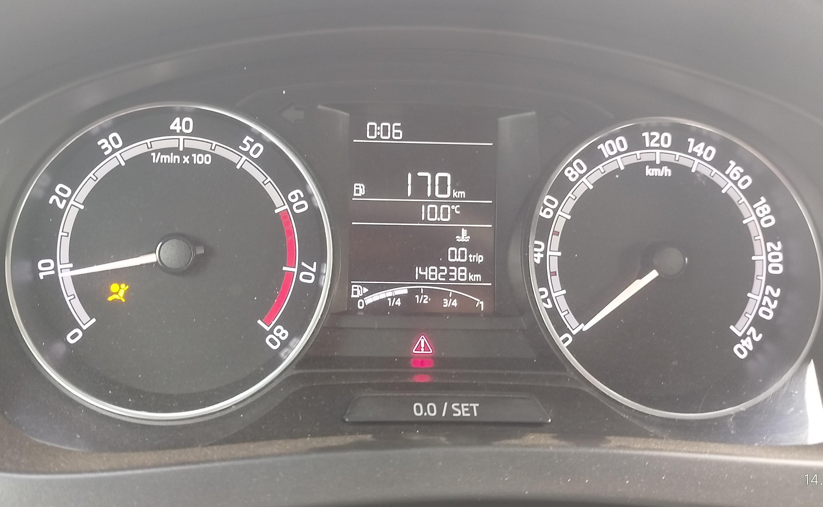 Skoda Rapid - фото 5