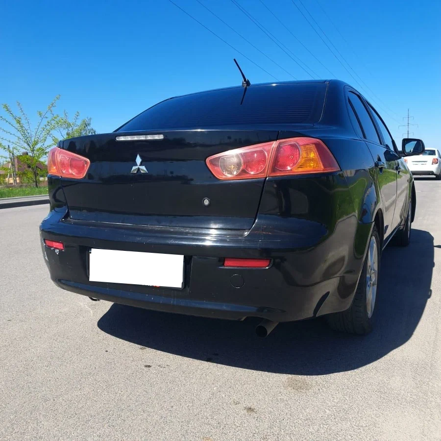 Mitsubishi Lancer - фото 5