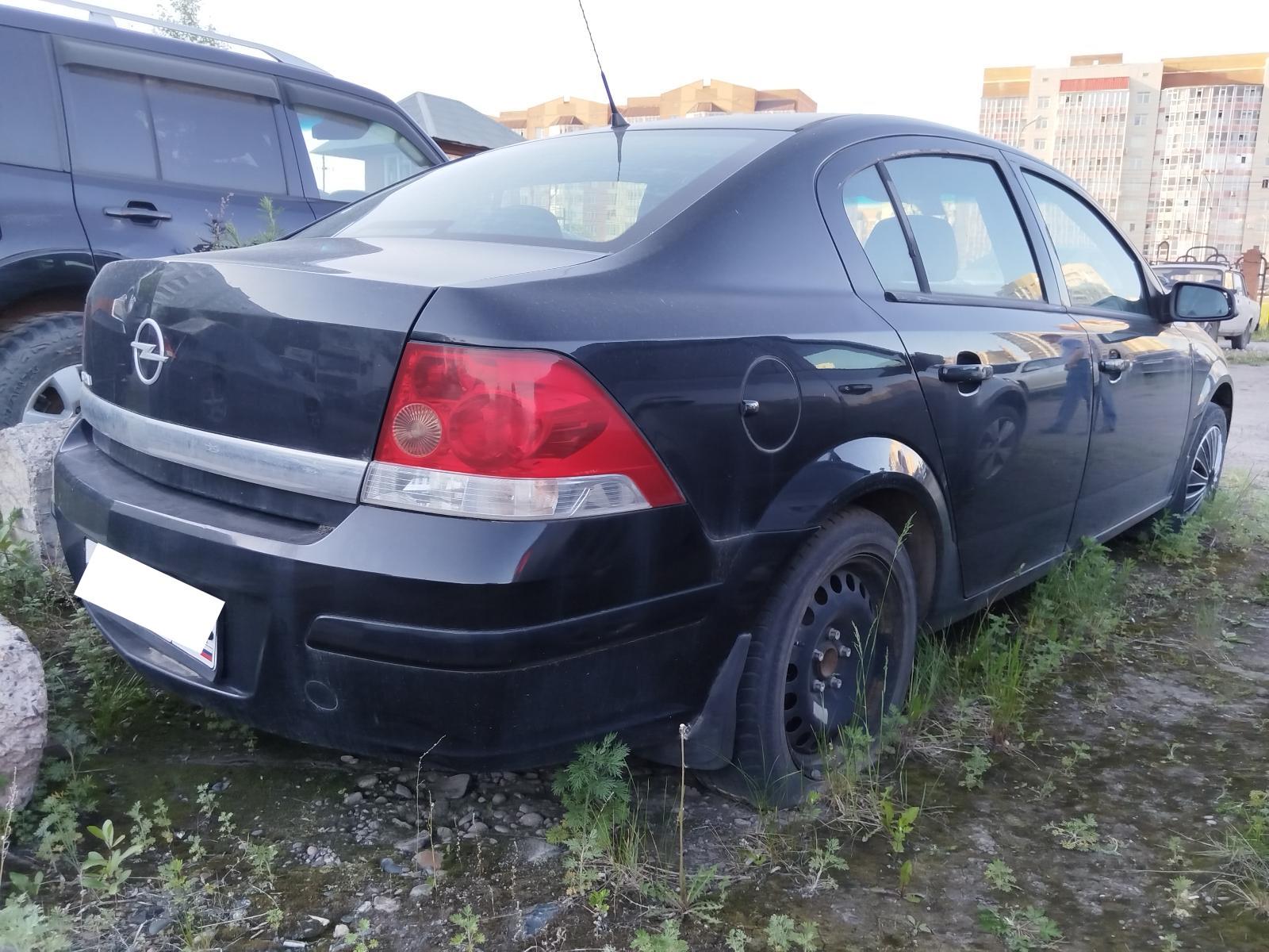 Opel Astra - фото 3