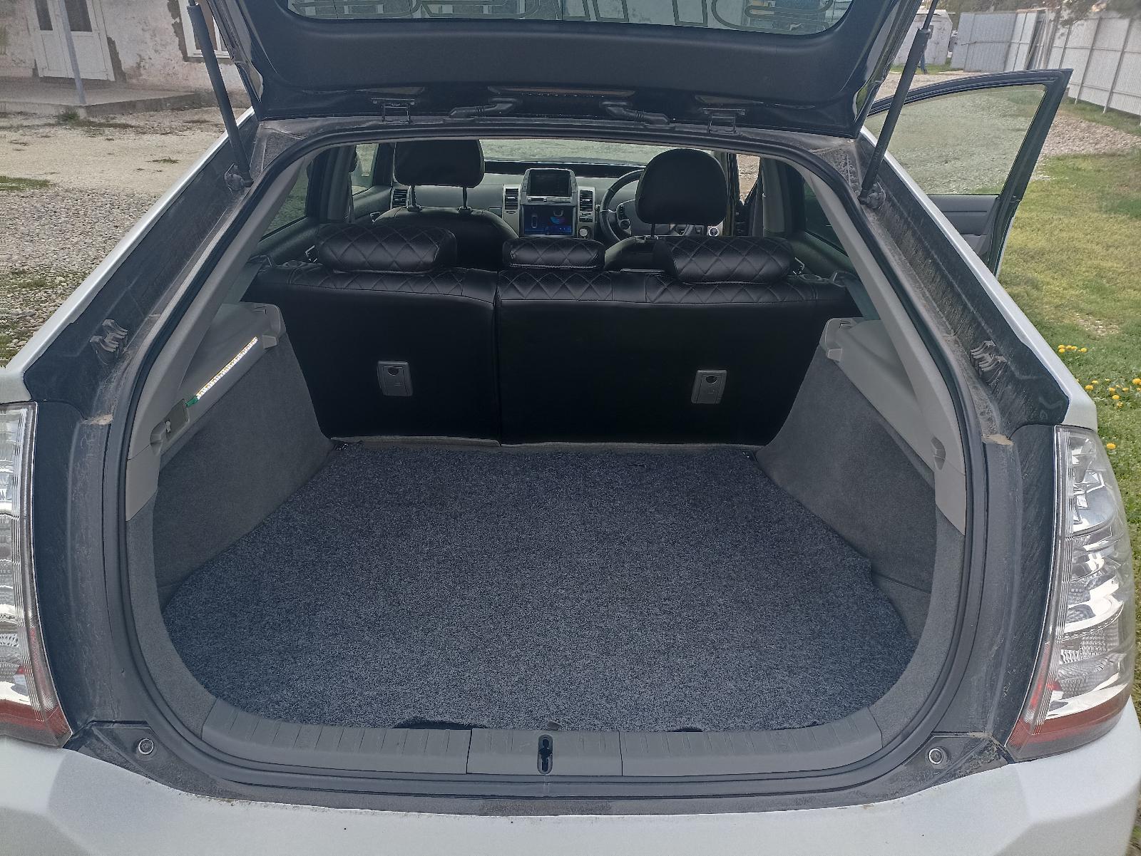 Toyota Prius - фото 8